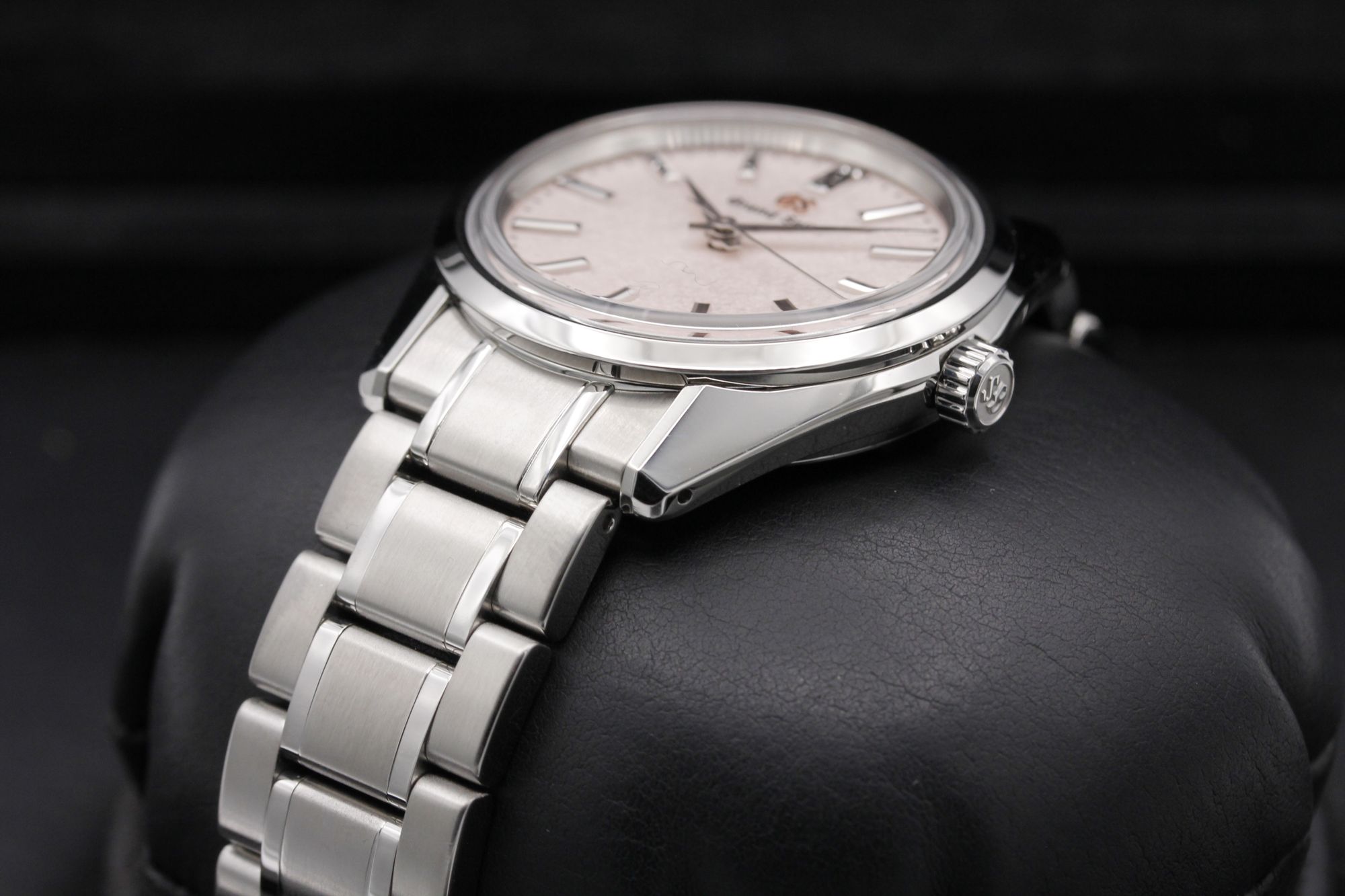 Grand Seiko Heritage Collection SBGW289 Thumbnail 2