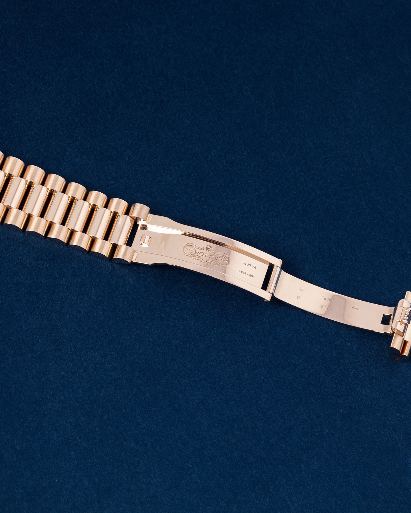 Rolex Day-Date 40 228235 Thumbnail 4