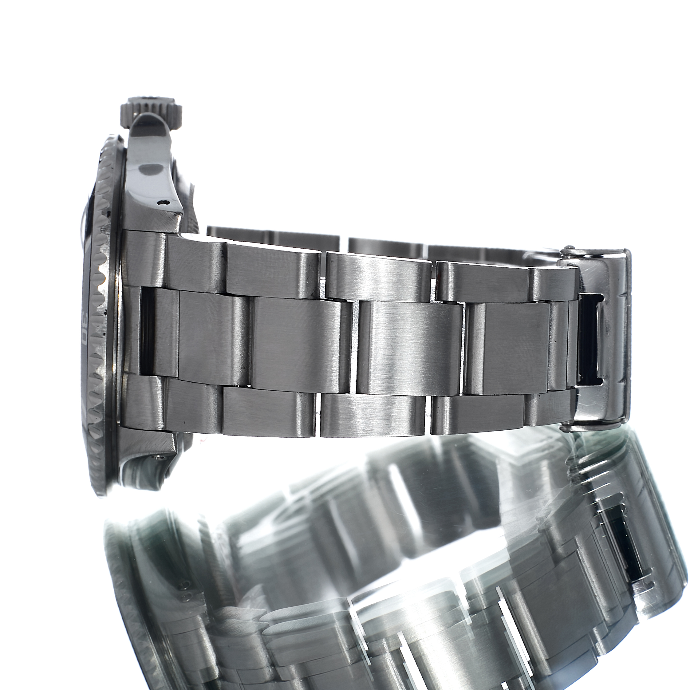 Rolex Submariner 16610 Thumbnail 2