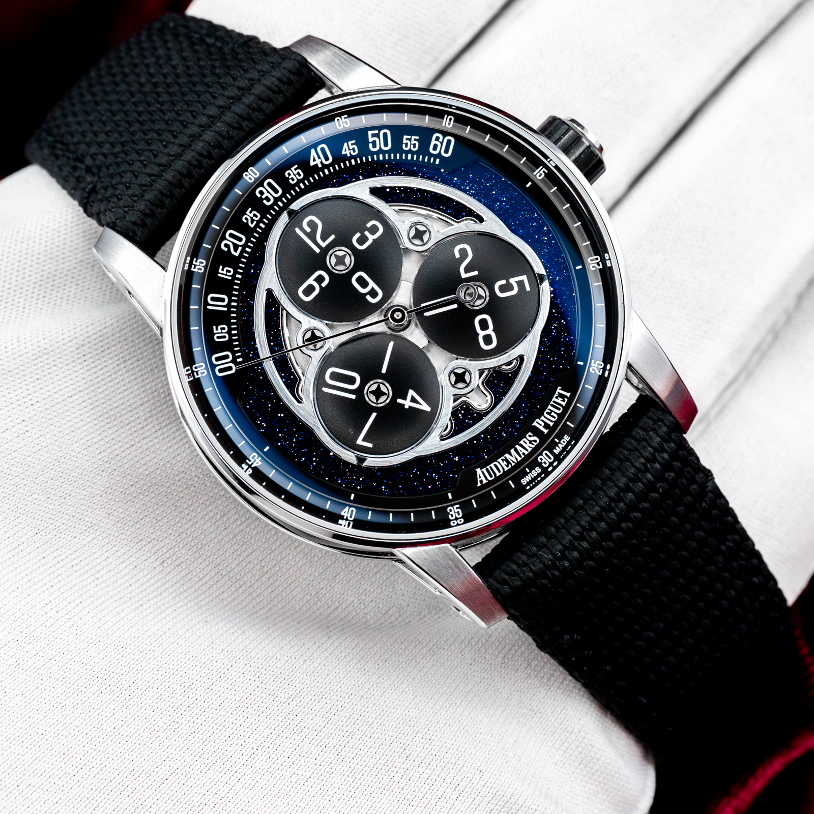 Audemars Piguet CODE 11.59 15212NB.OO.A002KB.01 Thumbnail 5