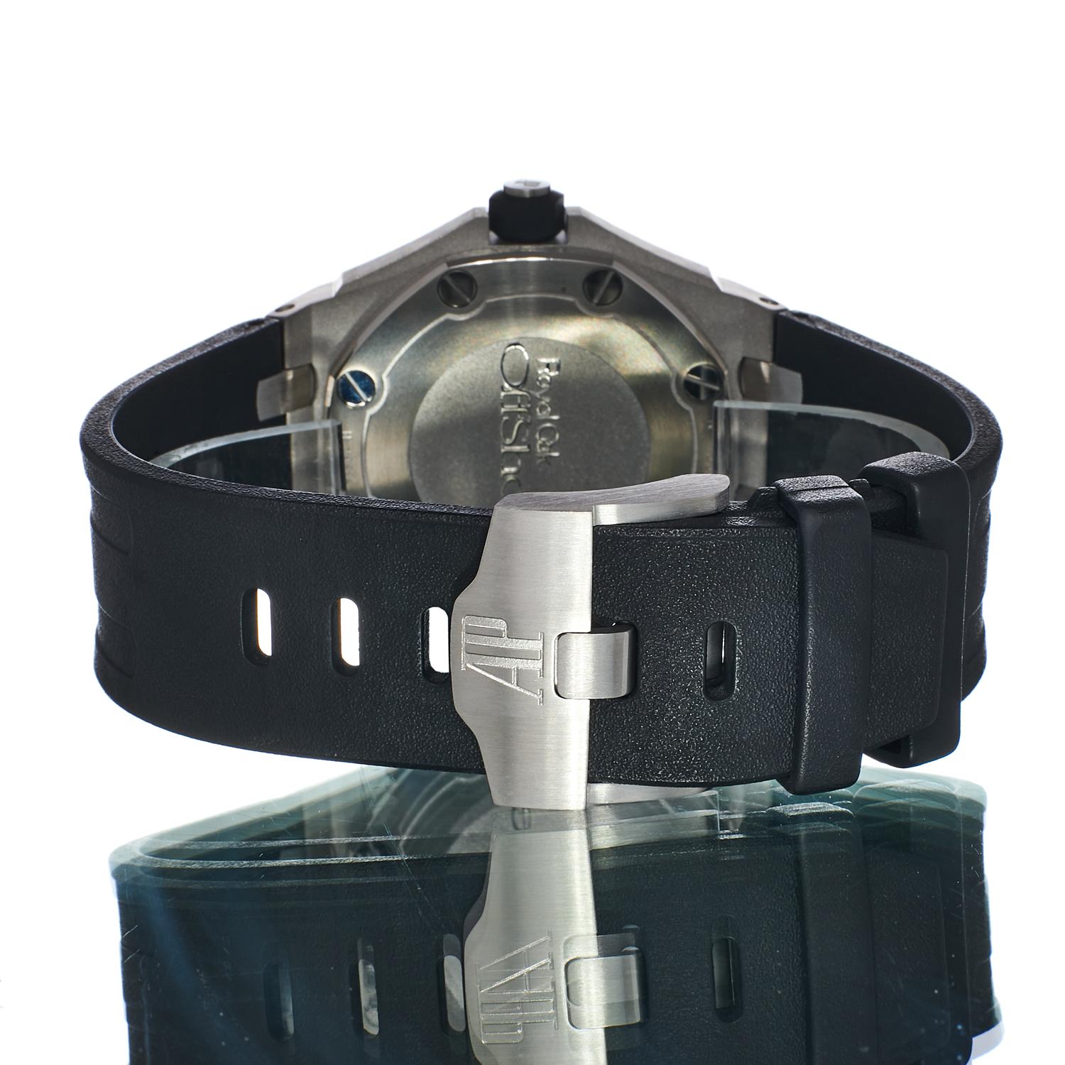 Audemars Piguet Royal Oak Offshore 15703ST.OO.A002CA.01 Thumbnail 3