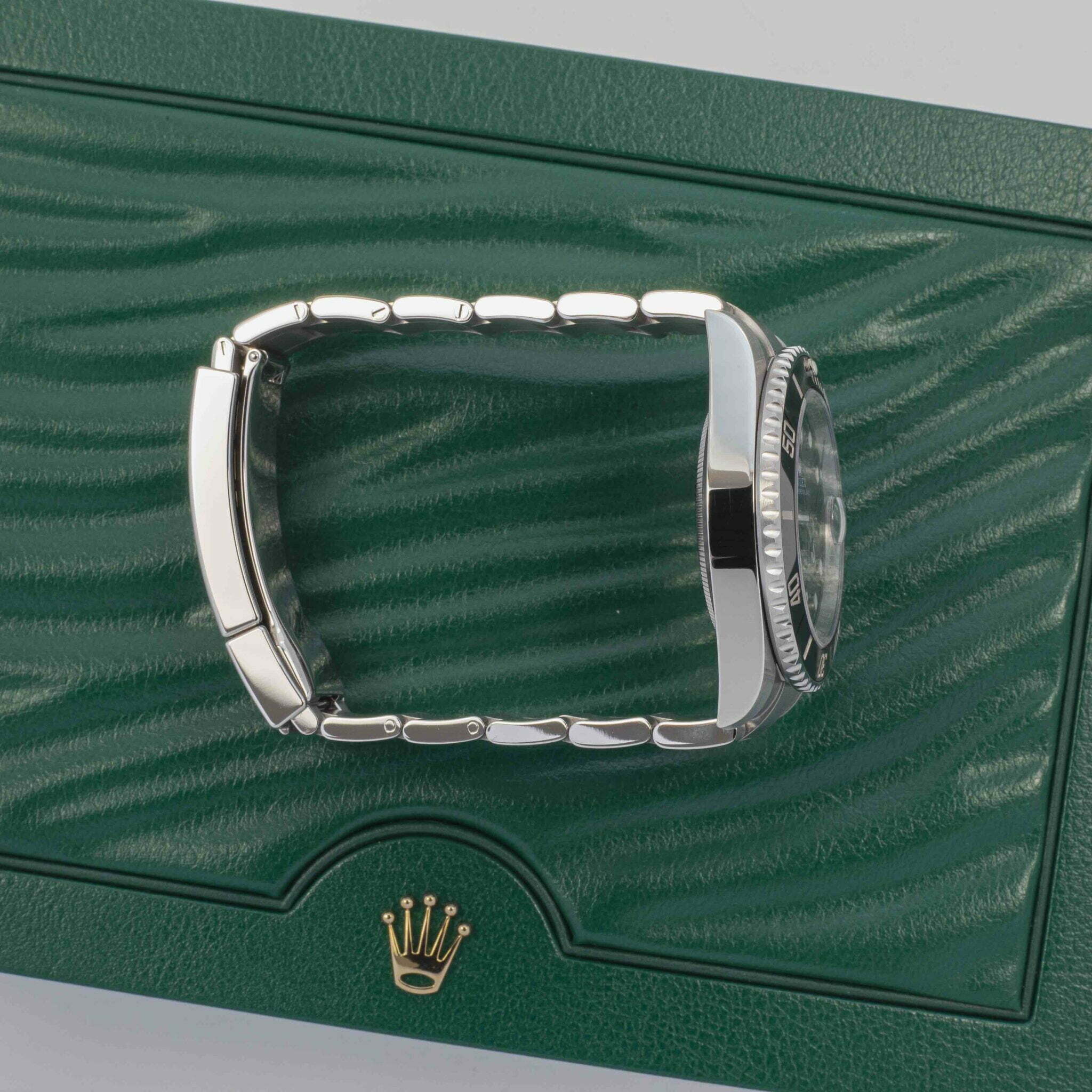 Rolex Submariner 126610 LN Thumbnail 4