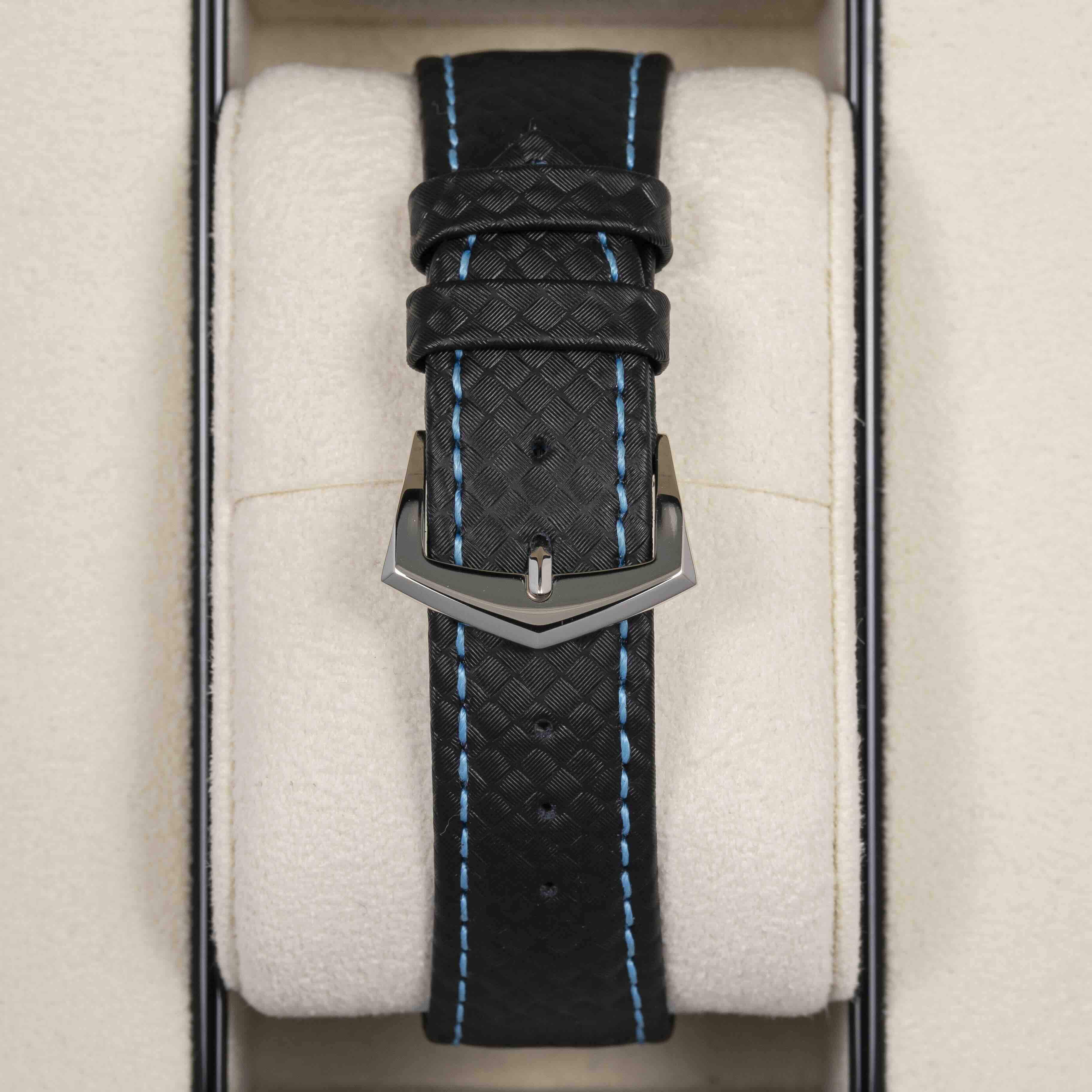 Patek Philippe Calatrava 6007G-011 Thumbnail 5