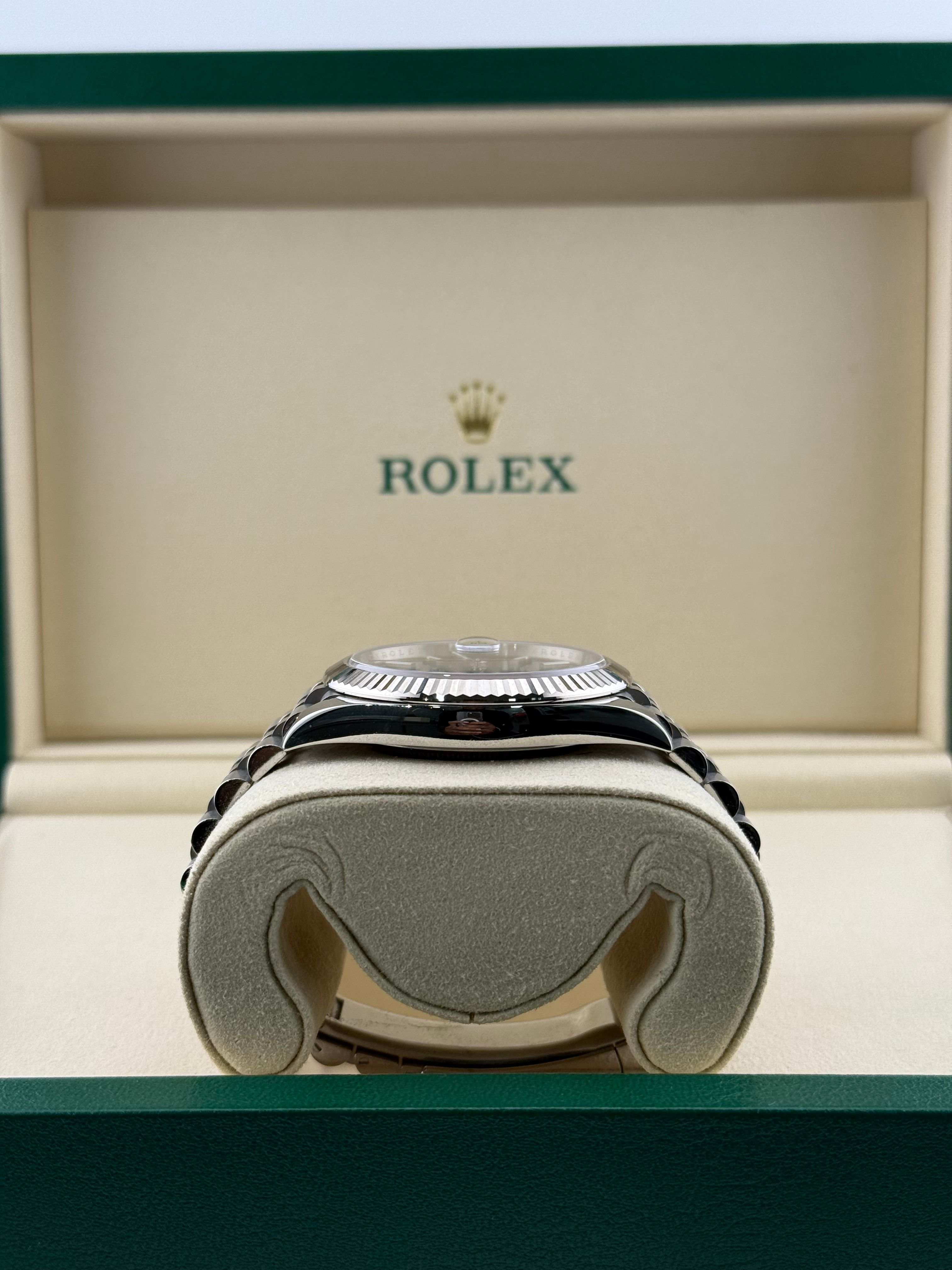 Rolex Datejust 41 126334 Thumbnail 3