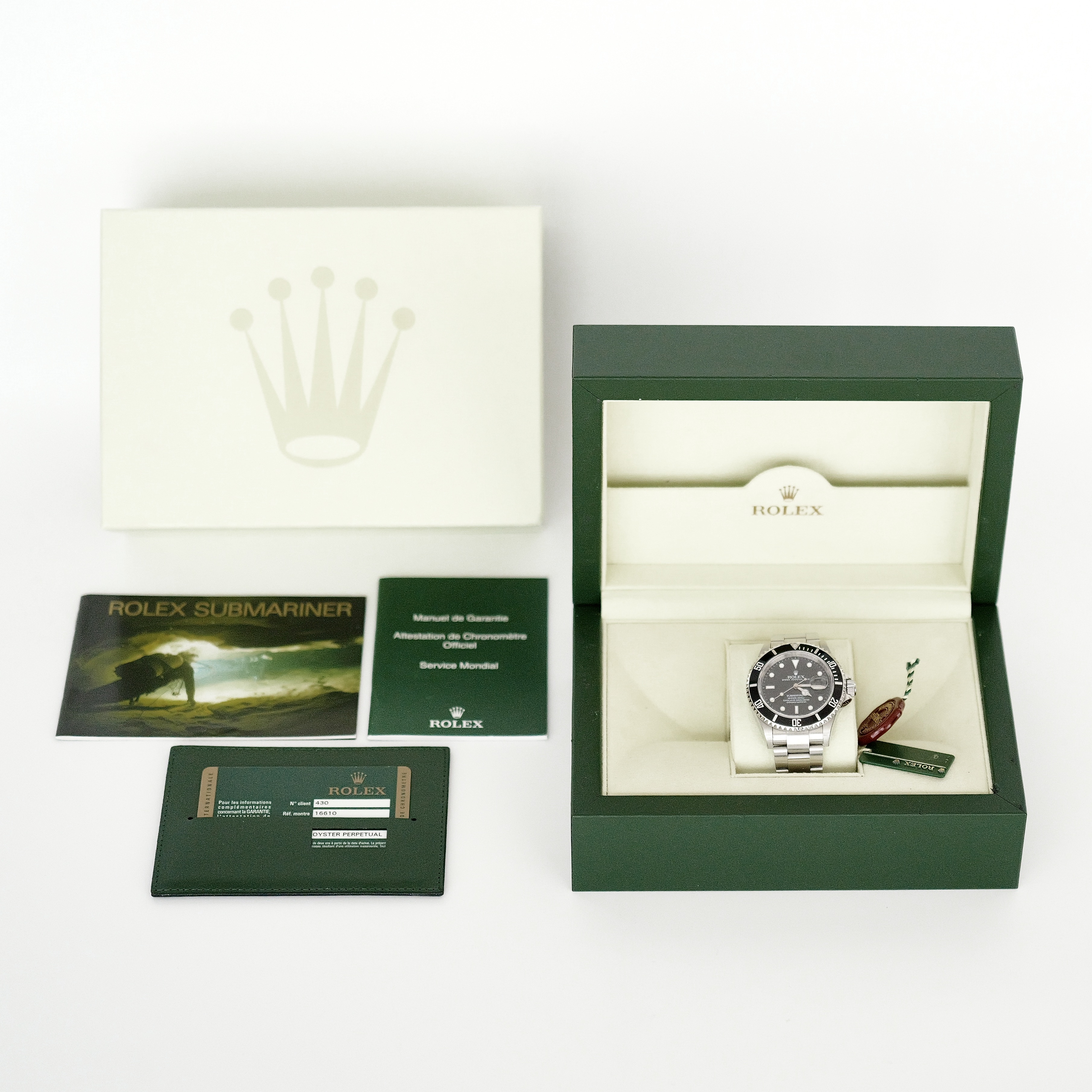Rolex Submariner 16610 Thumbnail 5