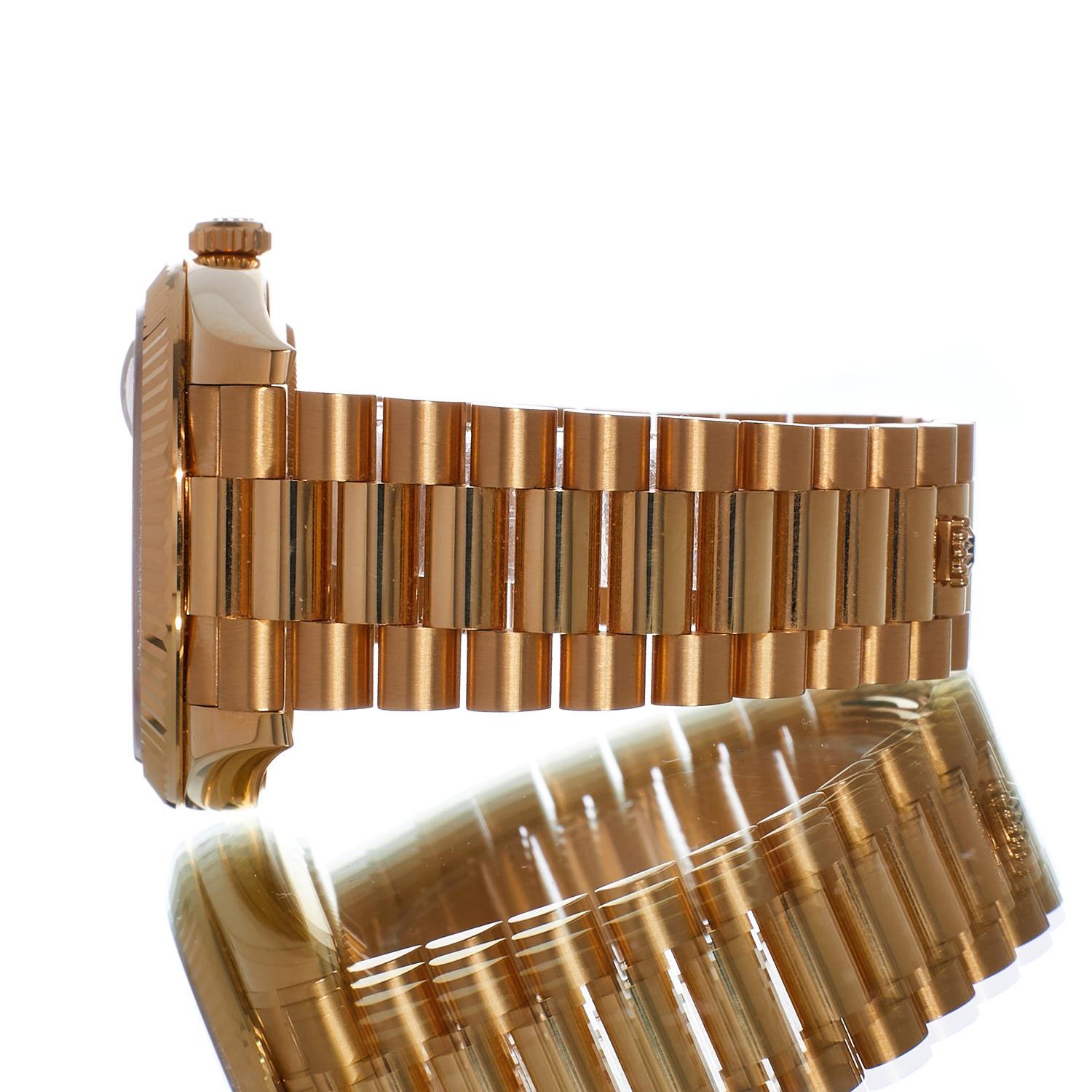 Rolex Day-Date 40 228238 Thumbnail 2