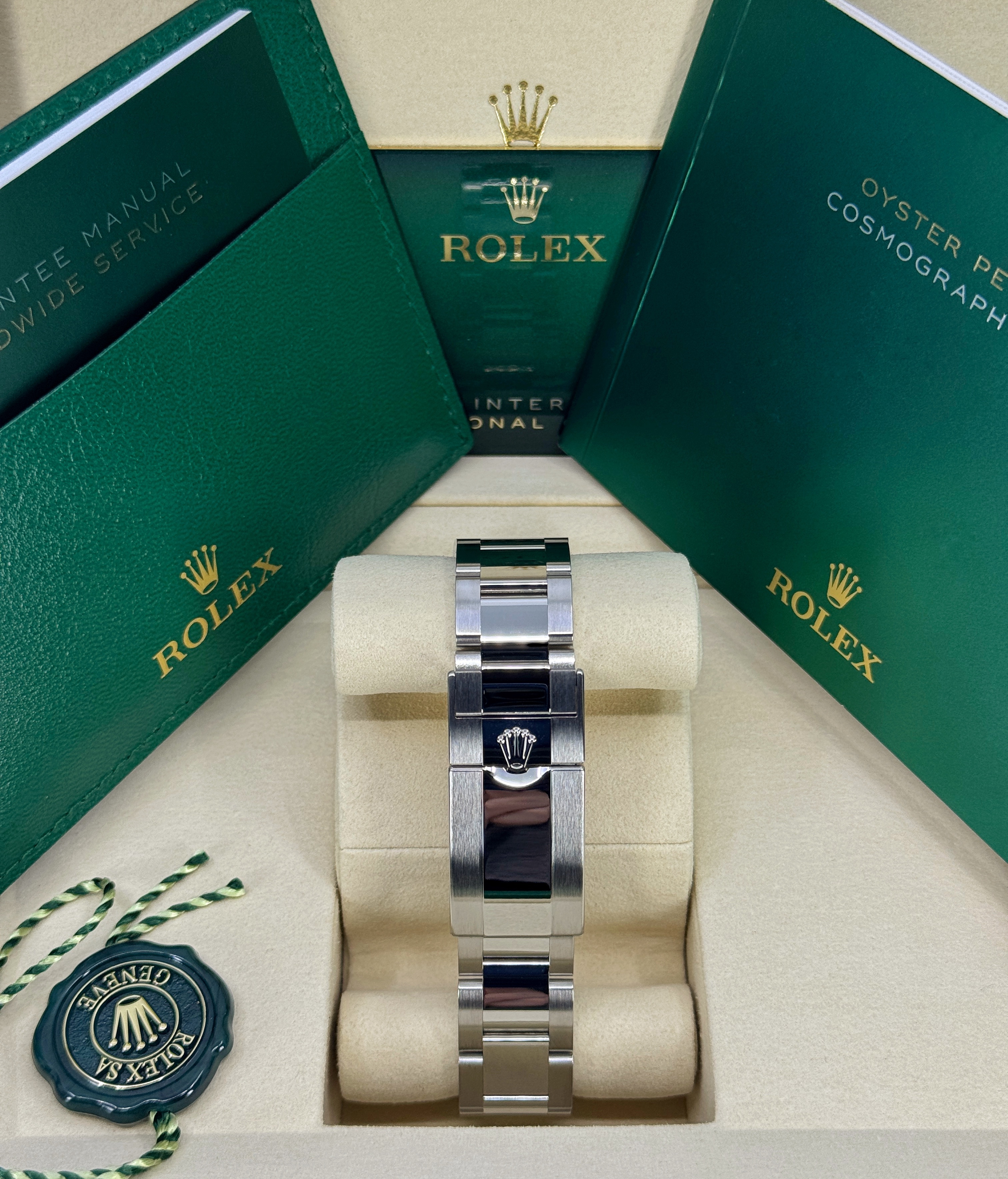 Rolex Daytona 126500 LN Thumbnail 3
