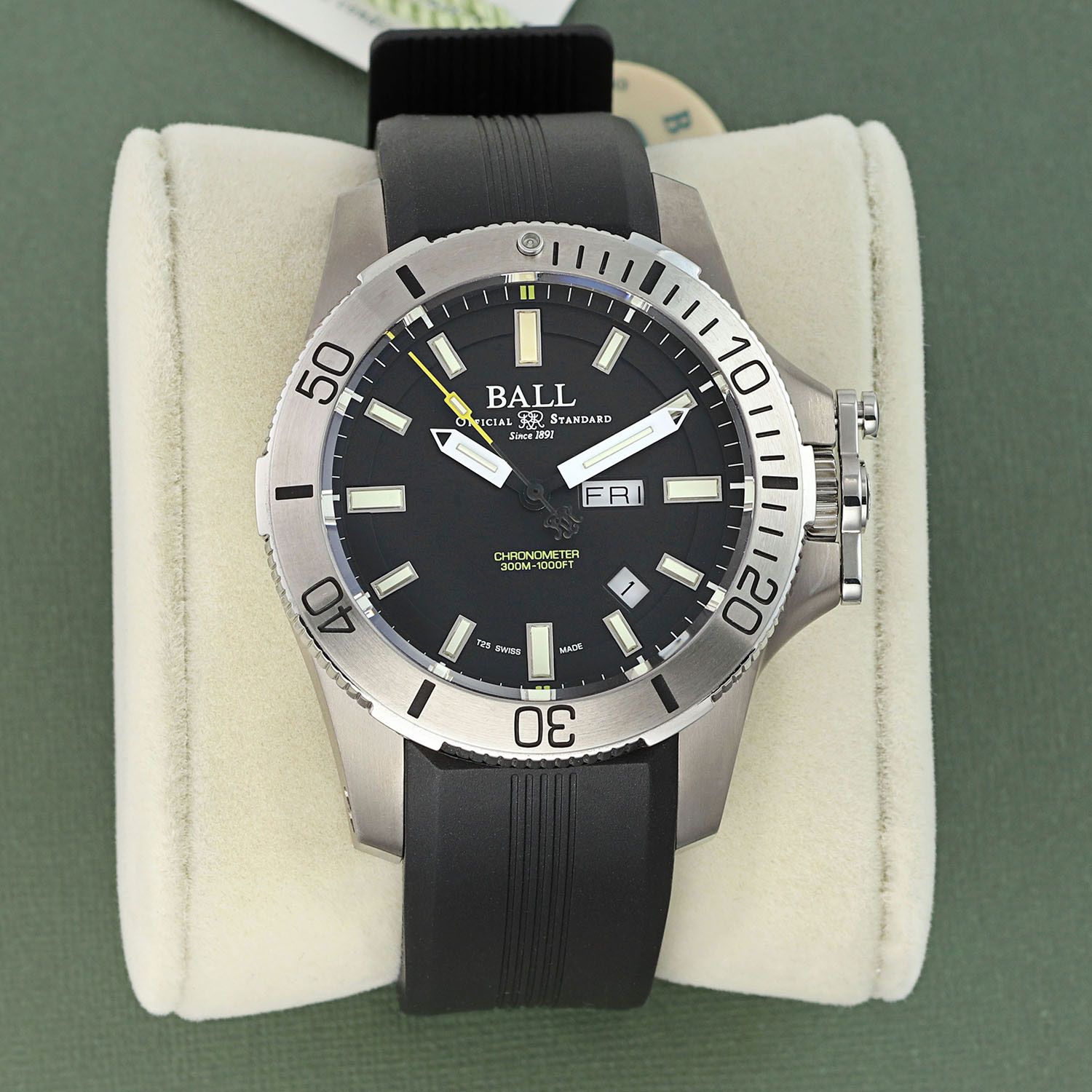 Ball Engineer Hydrocarbon DM2276A-P2CJ-BK Thumbnail 1