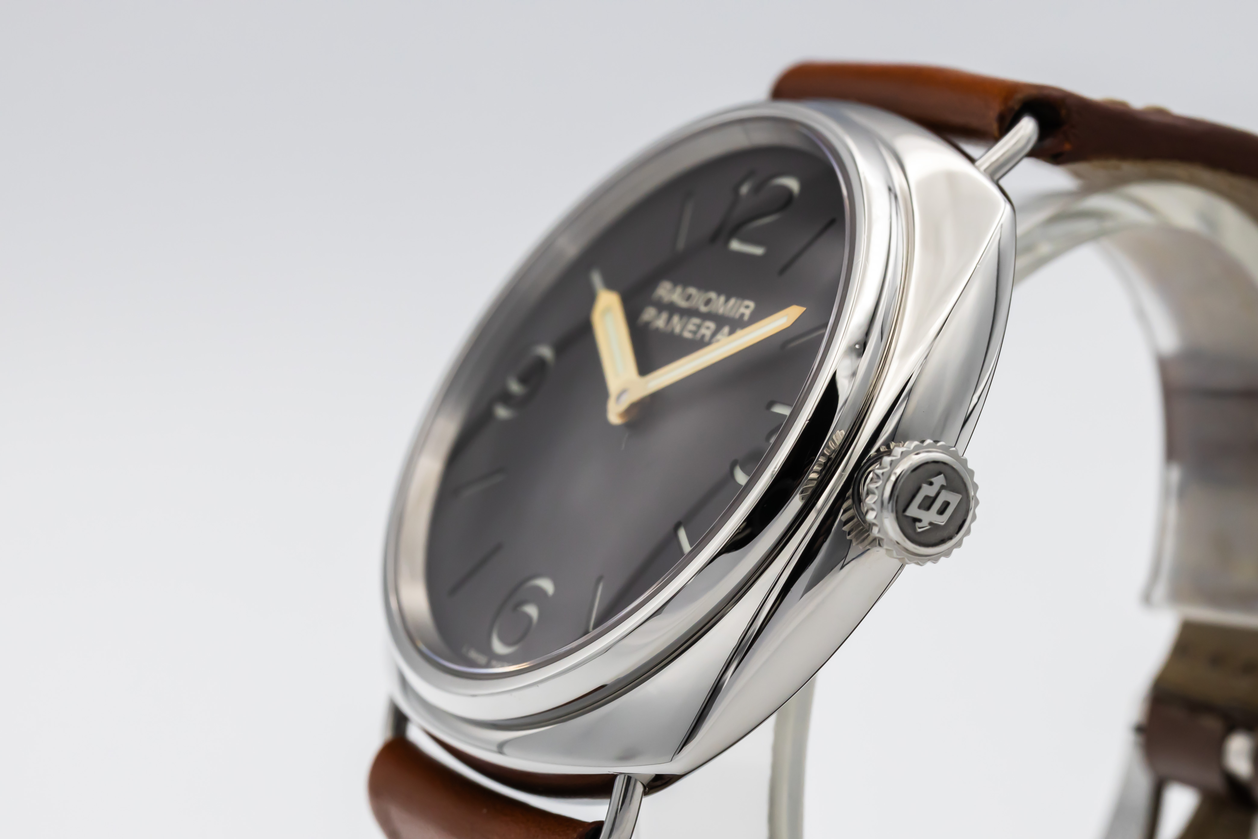 Panerai Radiomir 1938 PAM00232 Thumbnail 2