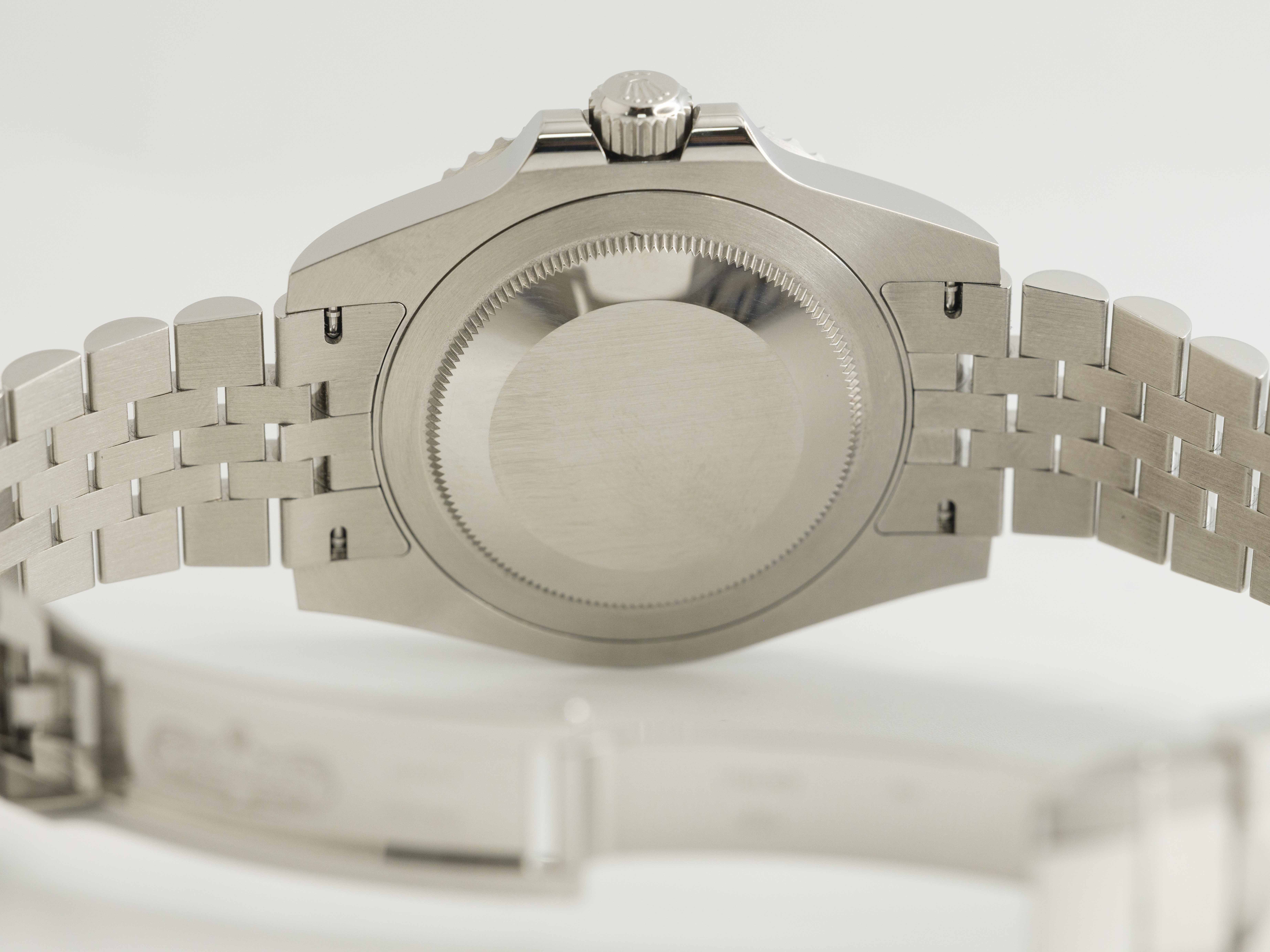 Rolex GMT Master II 126710 GRNR Thumbnail 4