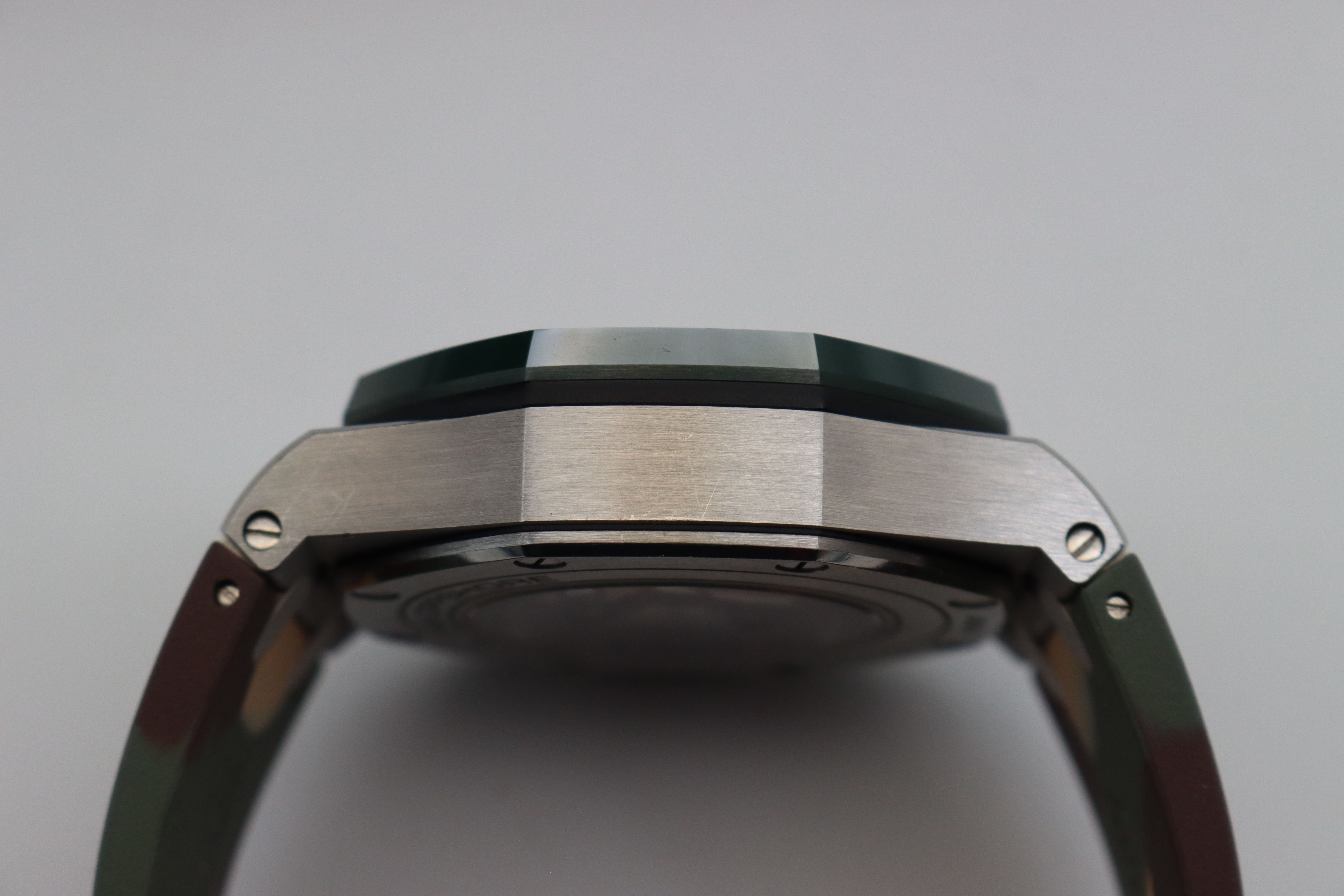 Audemars Piguet Royal Oak Offshore 26400SO.OO.A054CA.01 Thumbnail 6