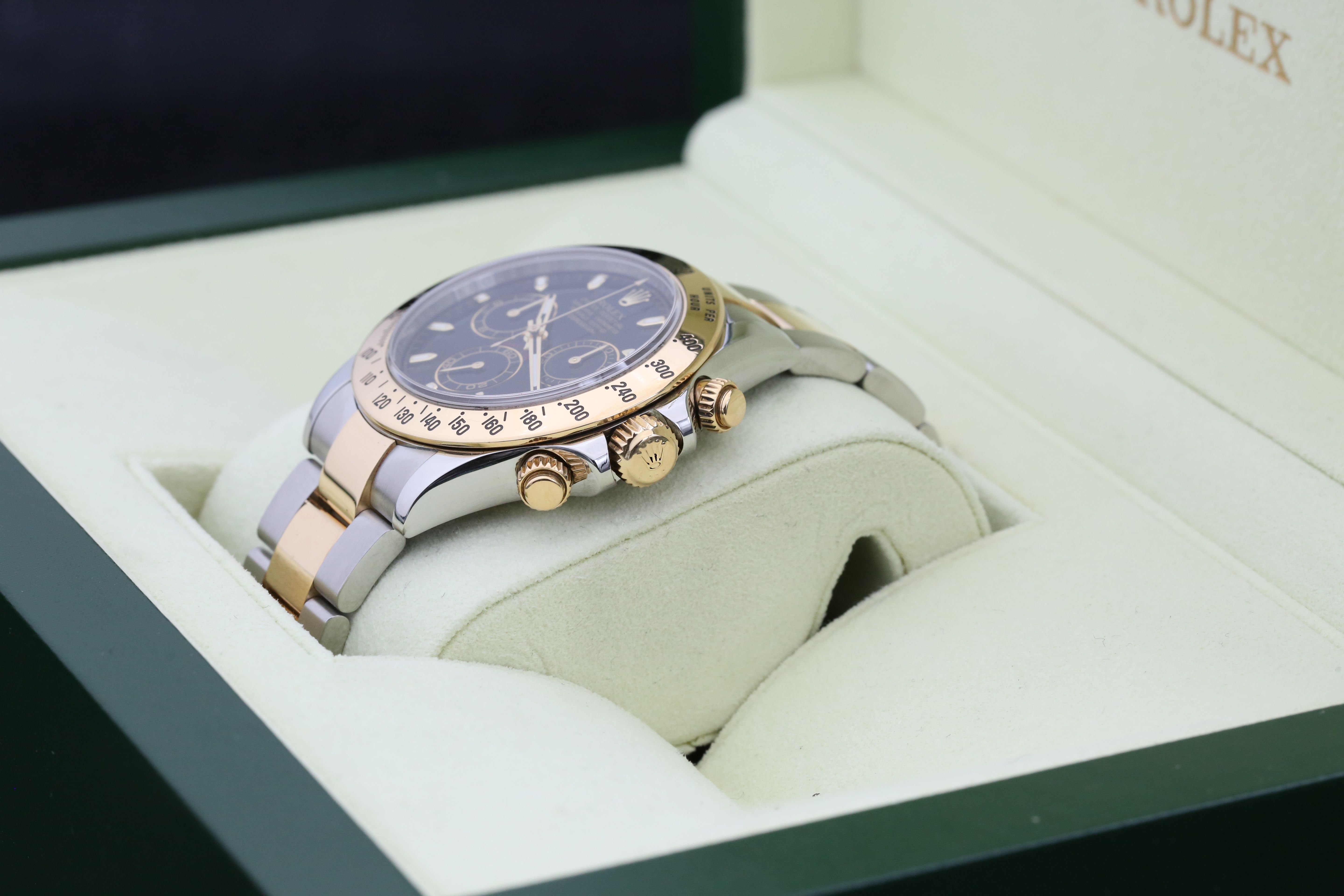 Rolex Daytona 116523 Thumbnail 6