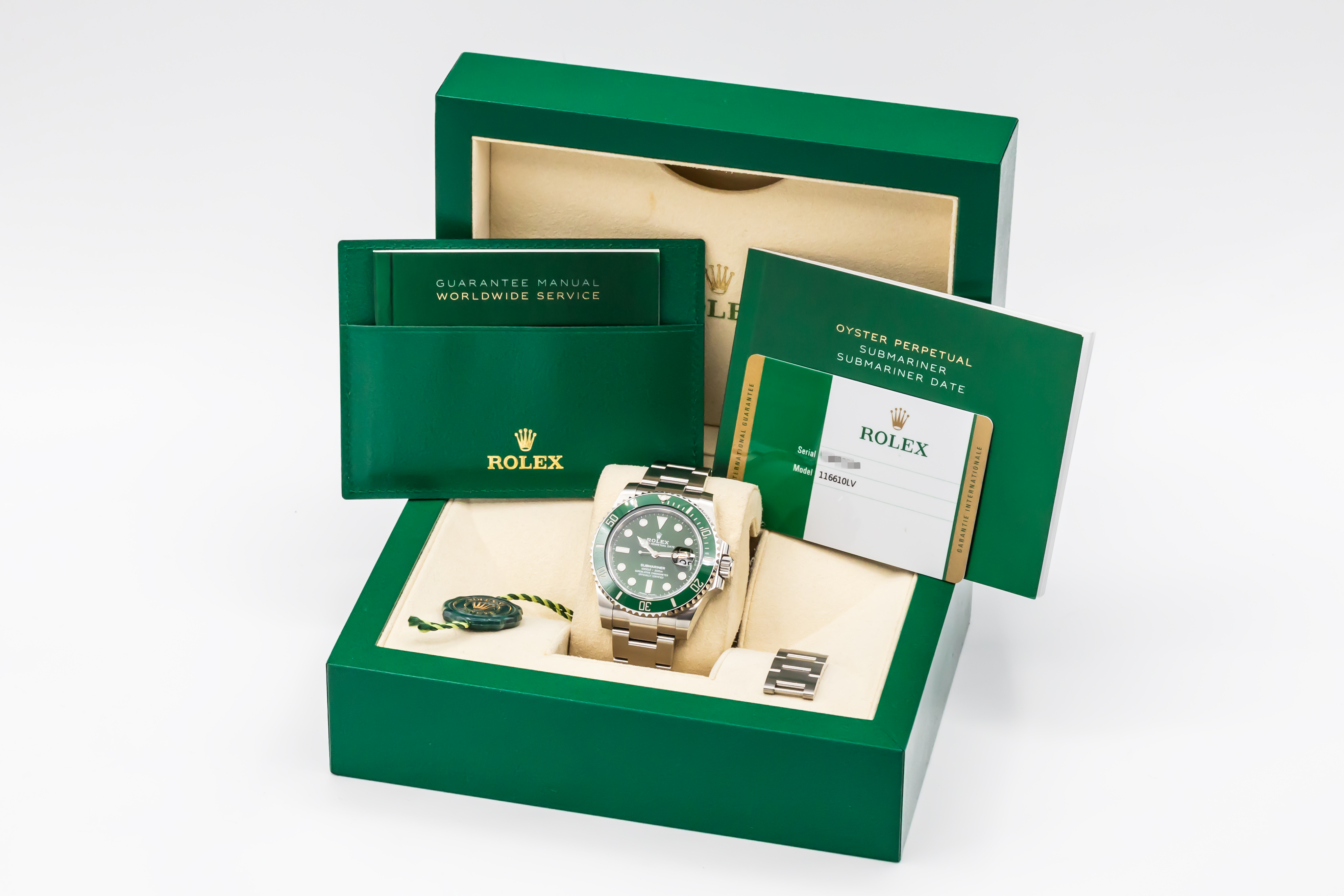 Rolex Submariner Hulk Thumbnail 7