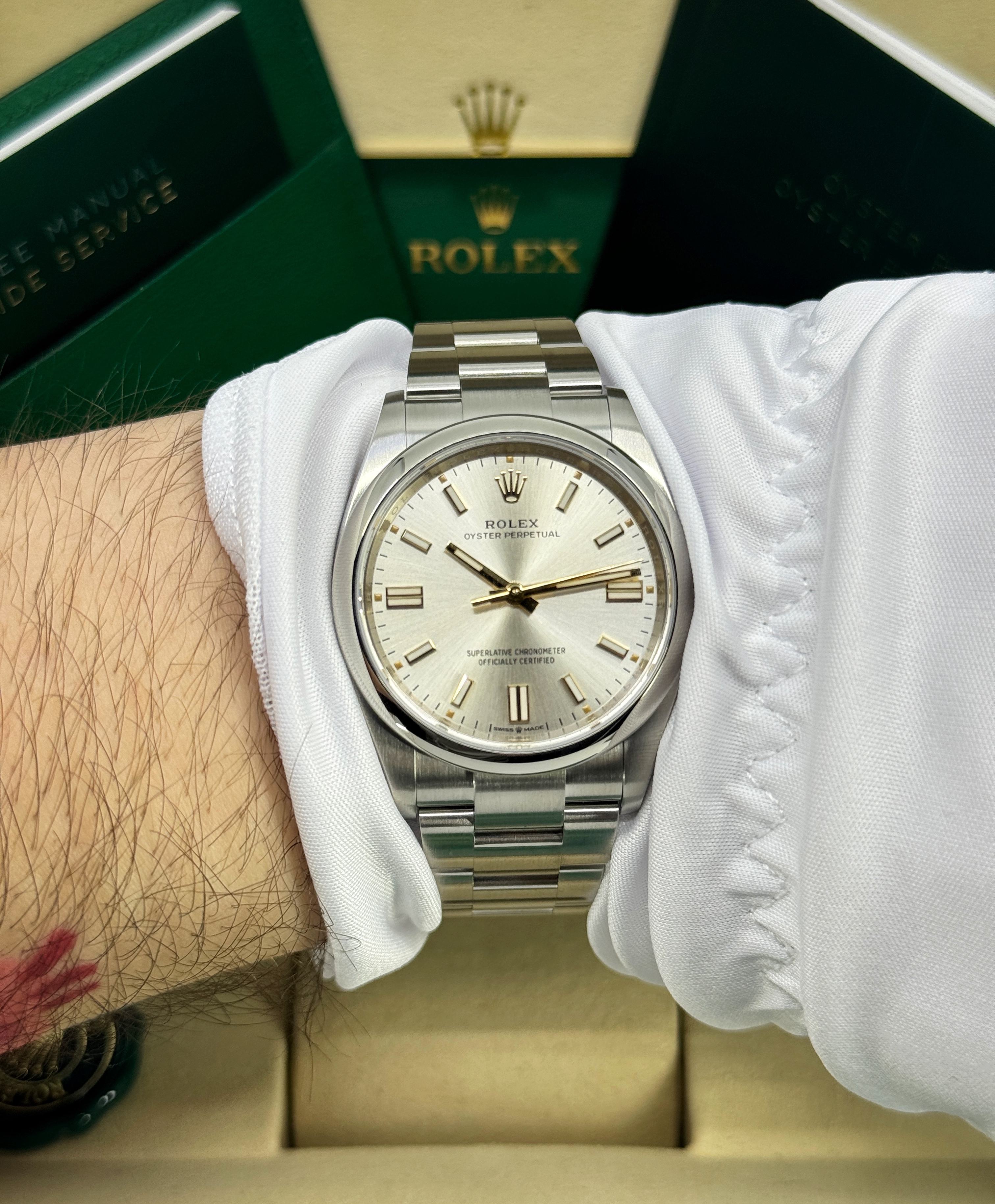 Rolex Oyster Perpetual 126000 Thumbnail 5