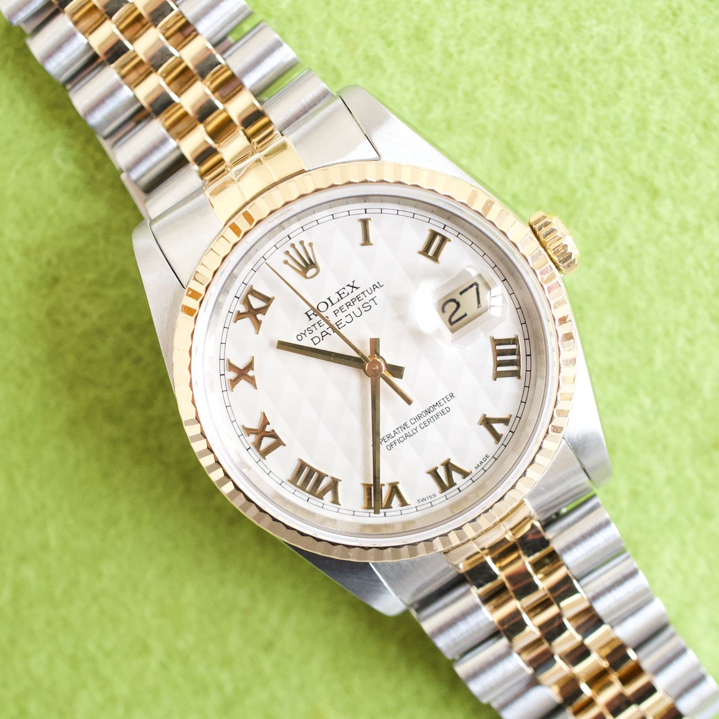 Rolex Datejust 16233 Thumbnail 1