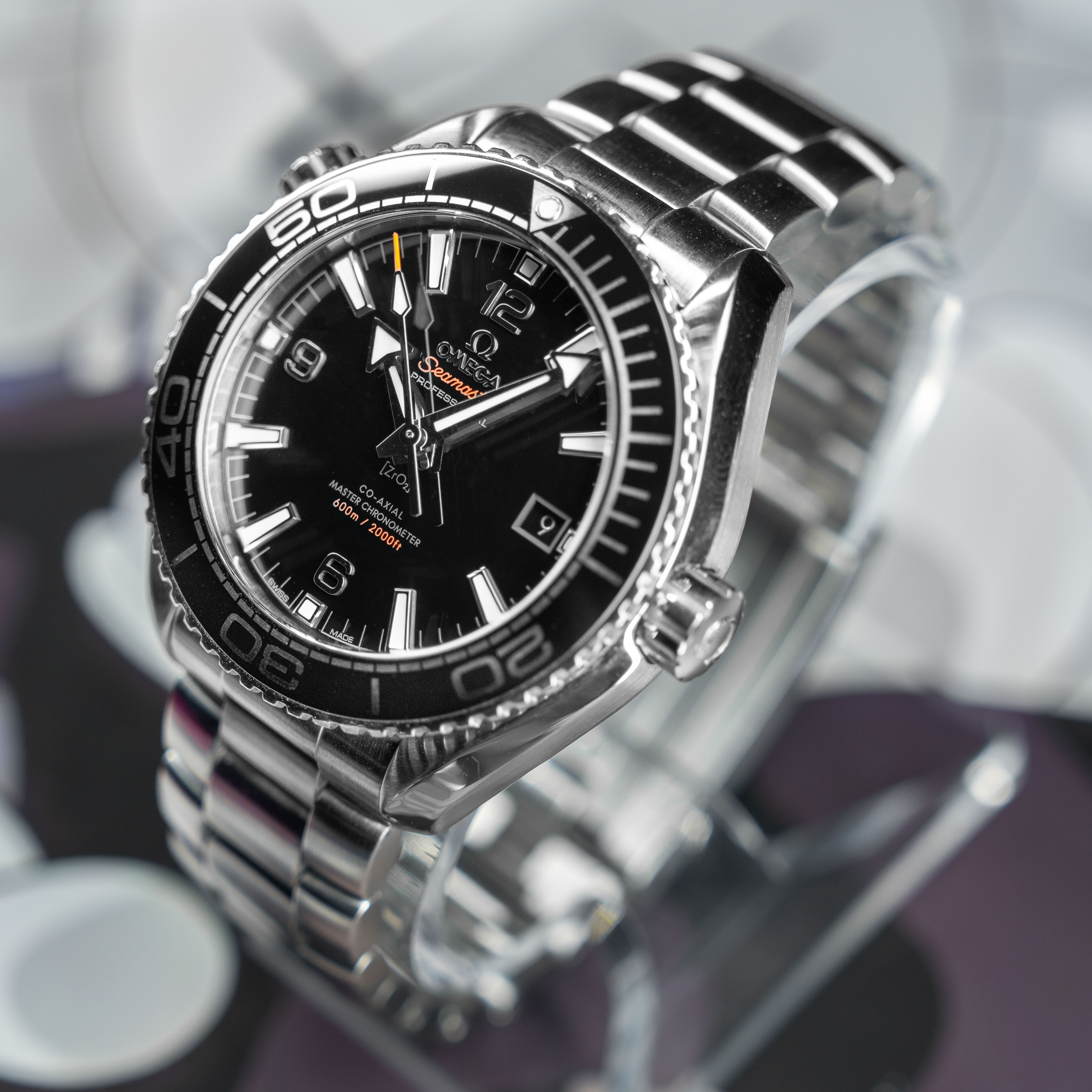 Omega Planet Ocean 215.30.44.21.01.001 Thumbnail 2