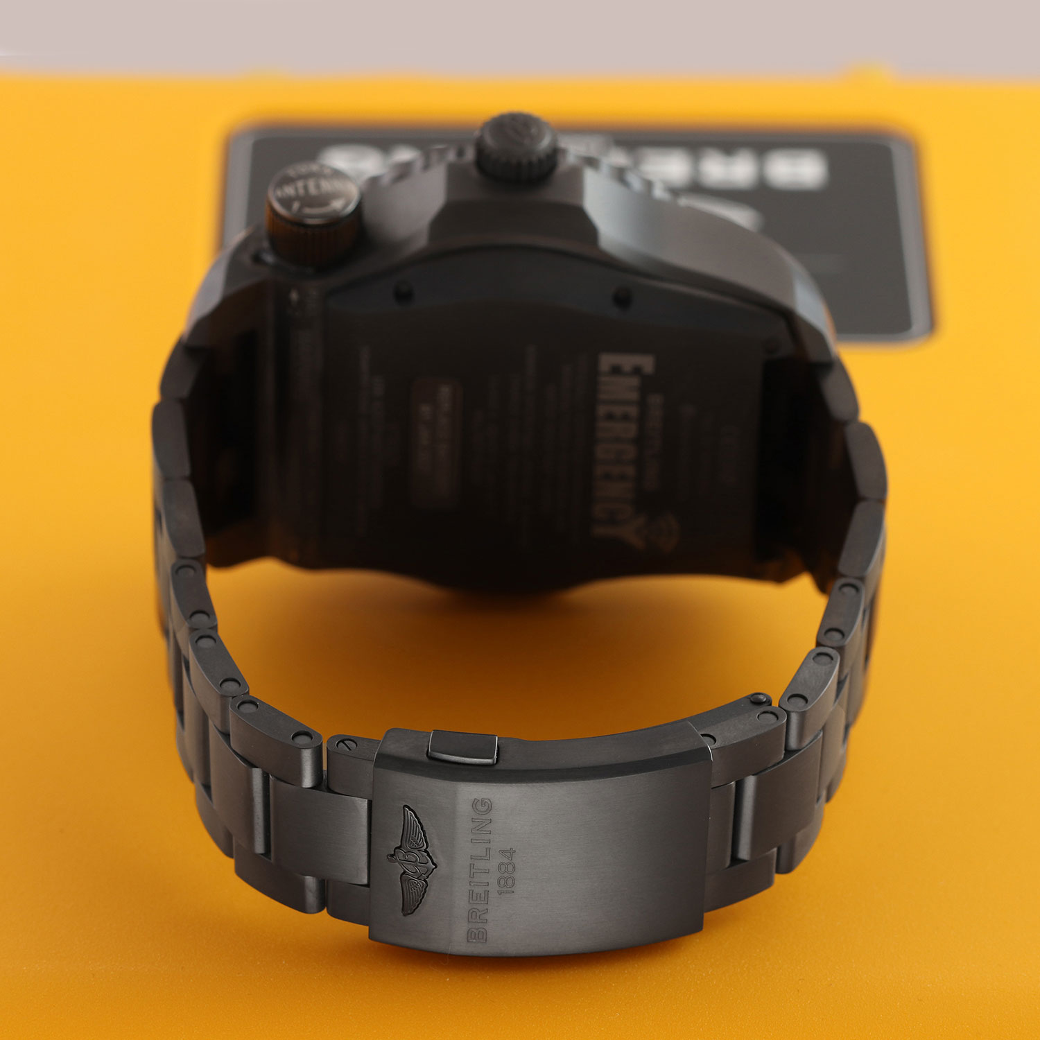 Breitling Emergency V76325 Thumbnail 4