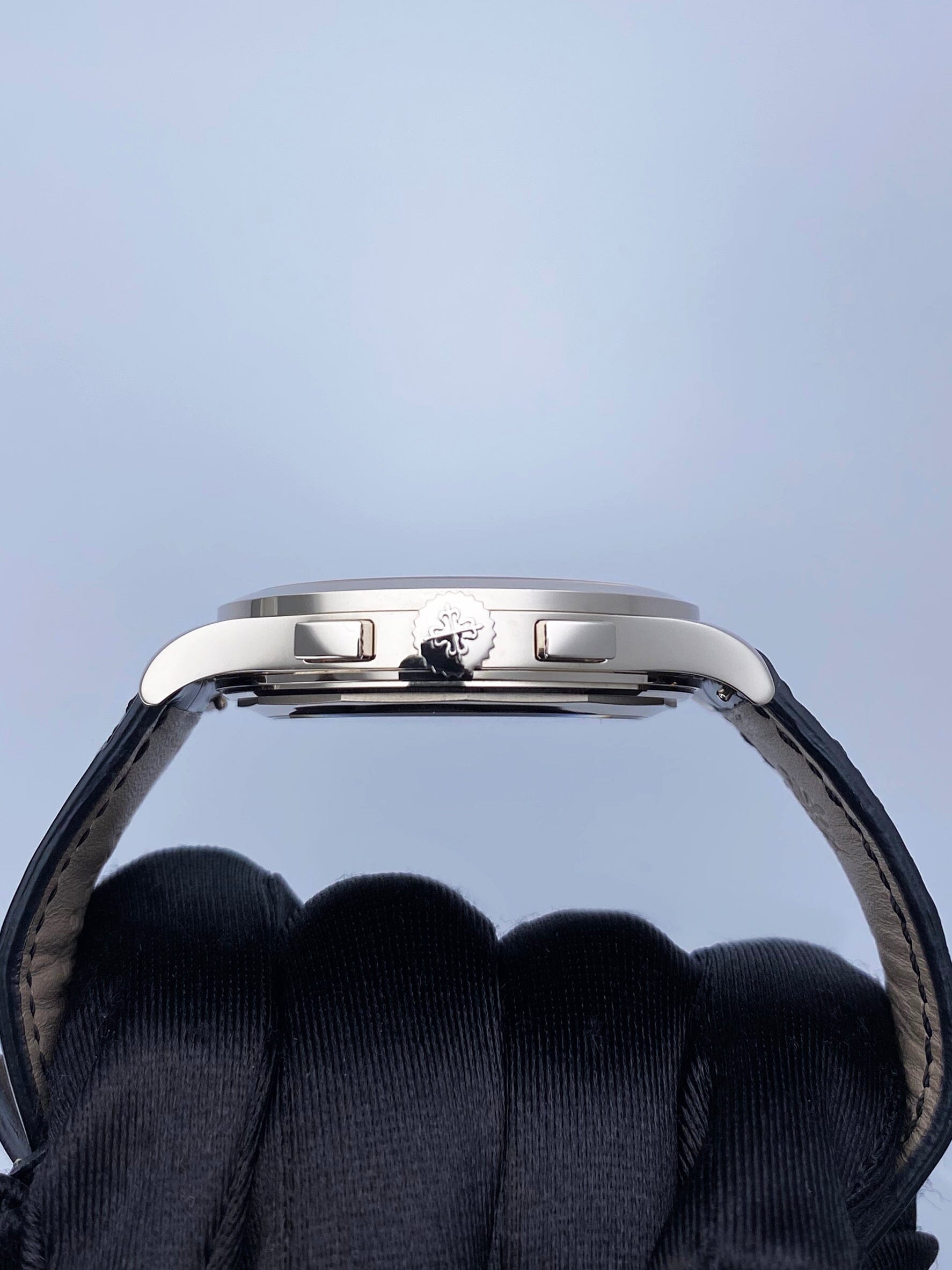 Patek Philippe Complications 5170G-001 Thumbnail 4