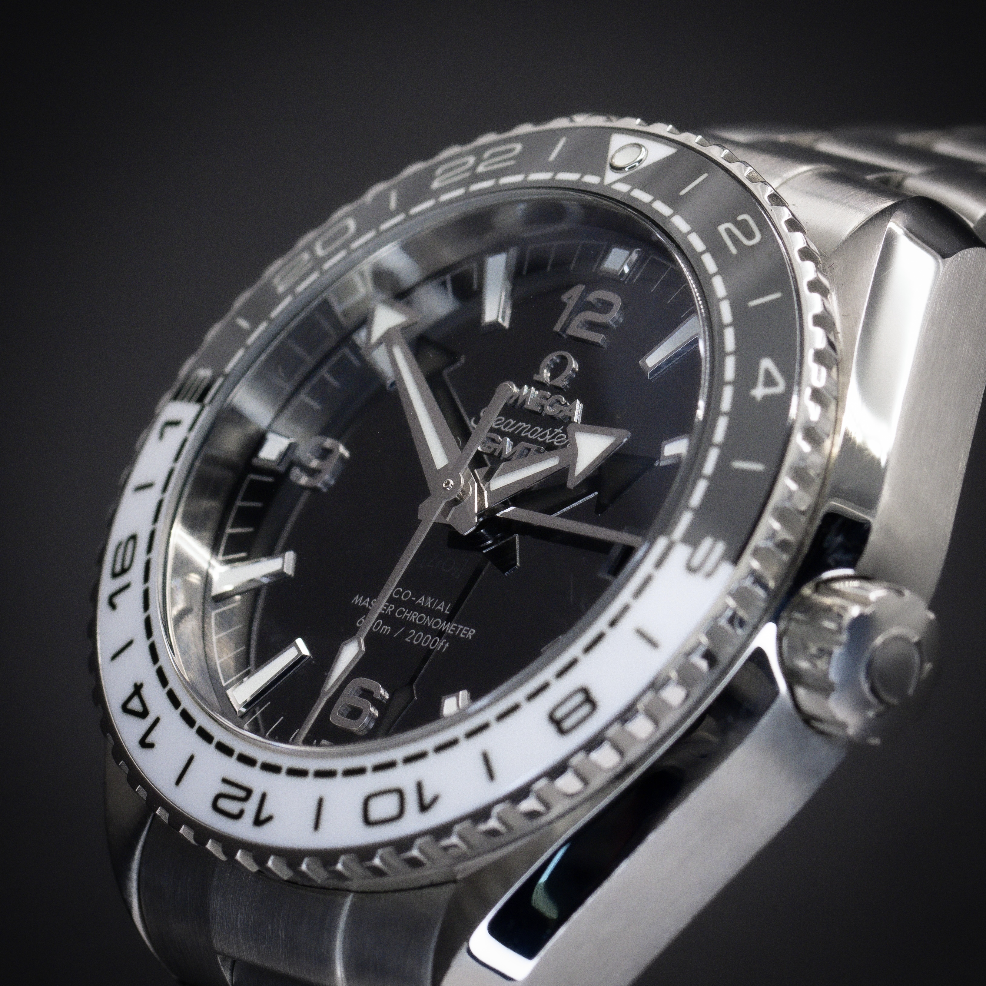 Omega Planet Ocean 215.30.44.22.01.001 Thumbnail 2