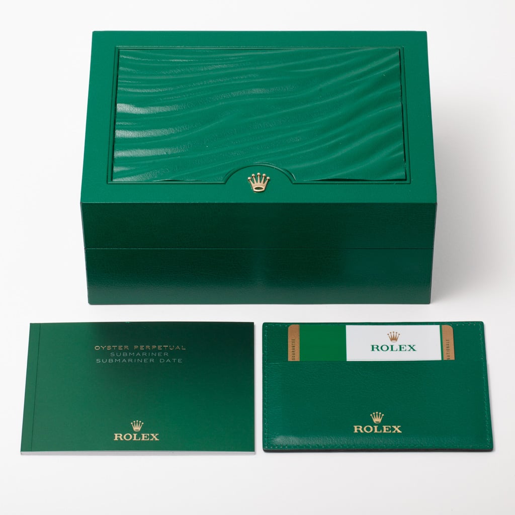 Rolex Submariner Hulk Thumbnail 5