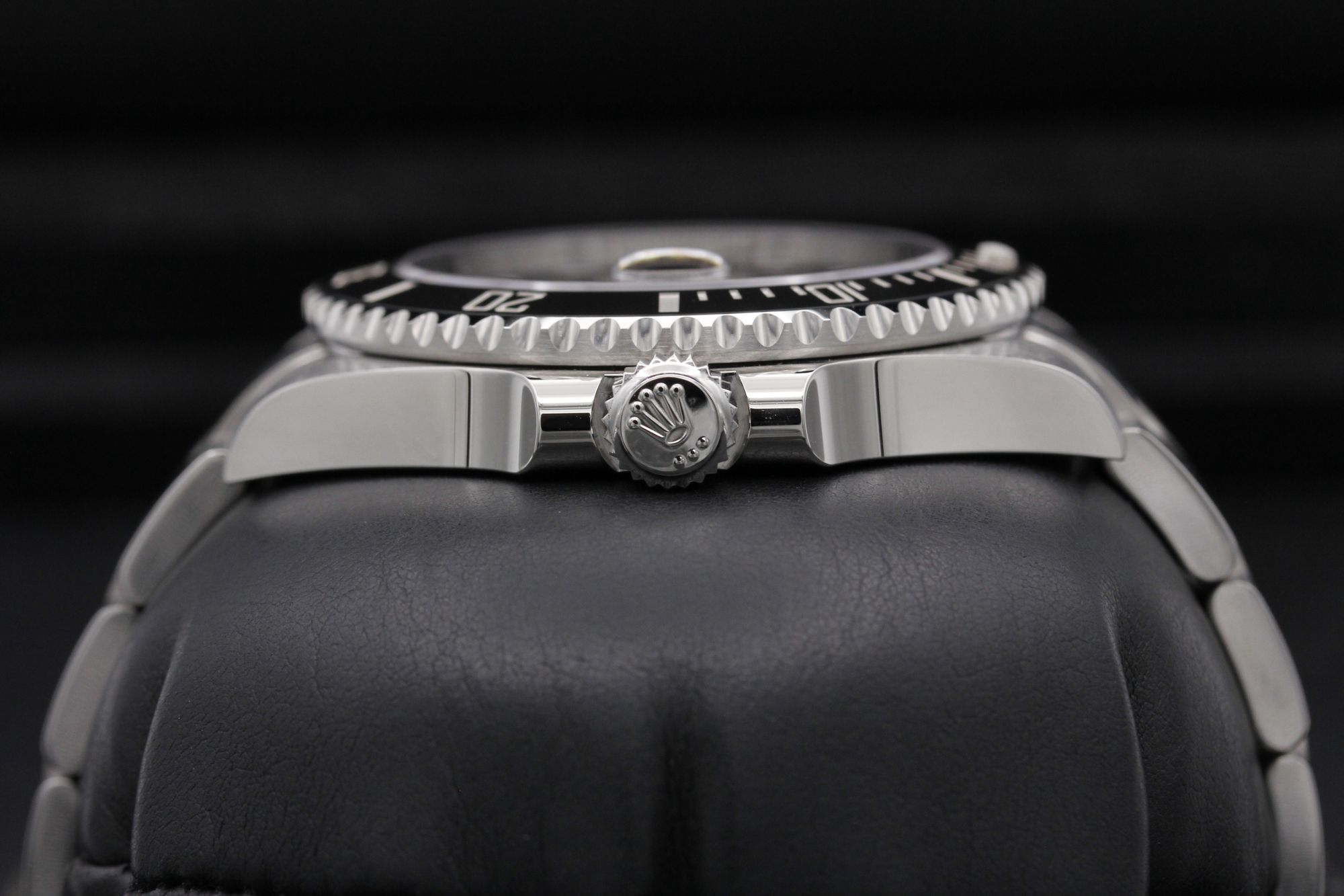 Rolex Submariner 126610 LN Thumbnail 3