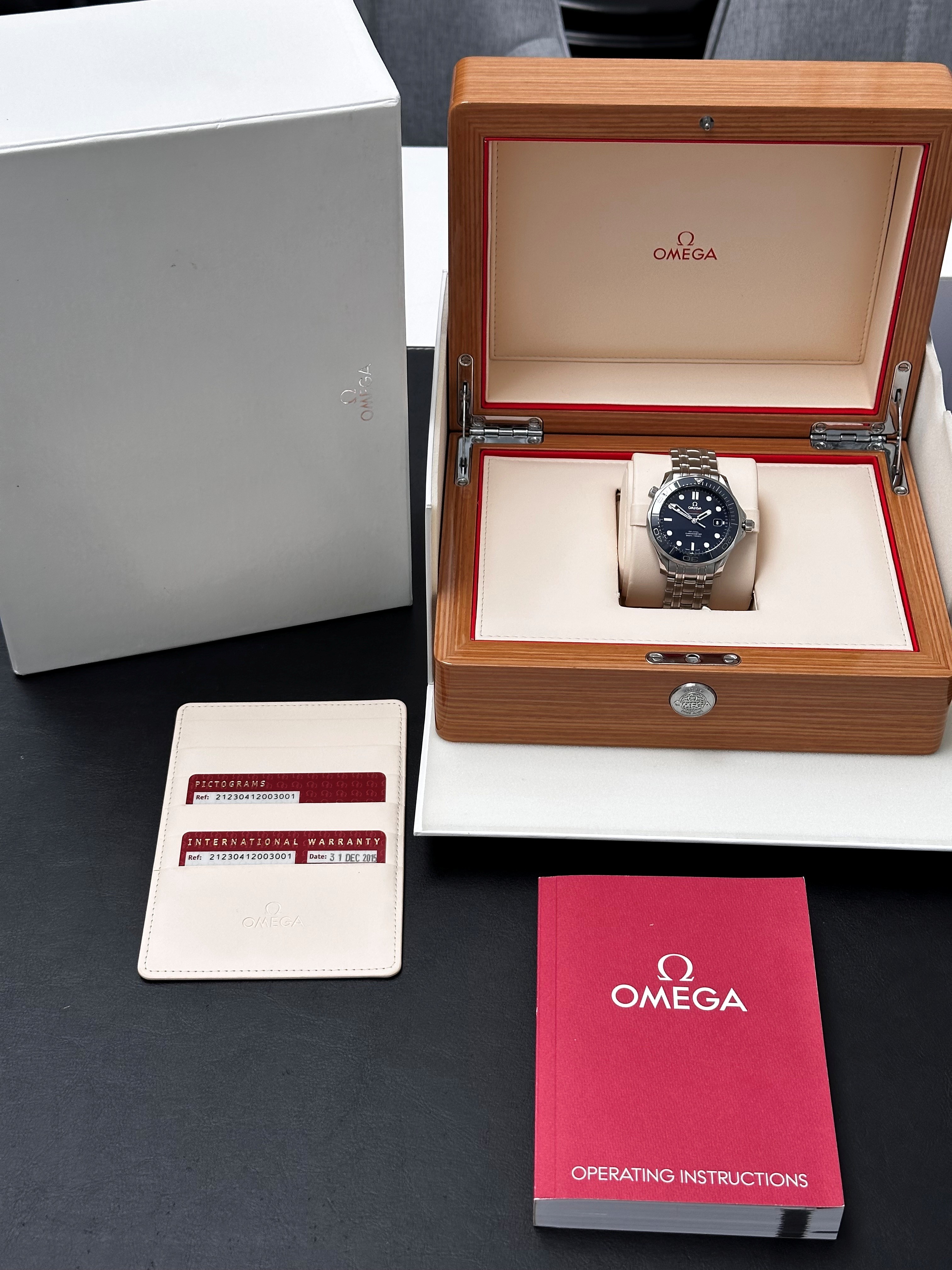 Omega Seamaster 300m 212.30.41.20.03.001 Thumbnail 6