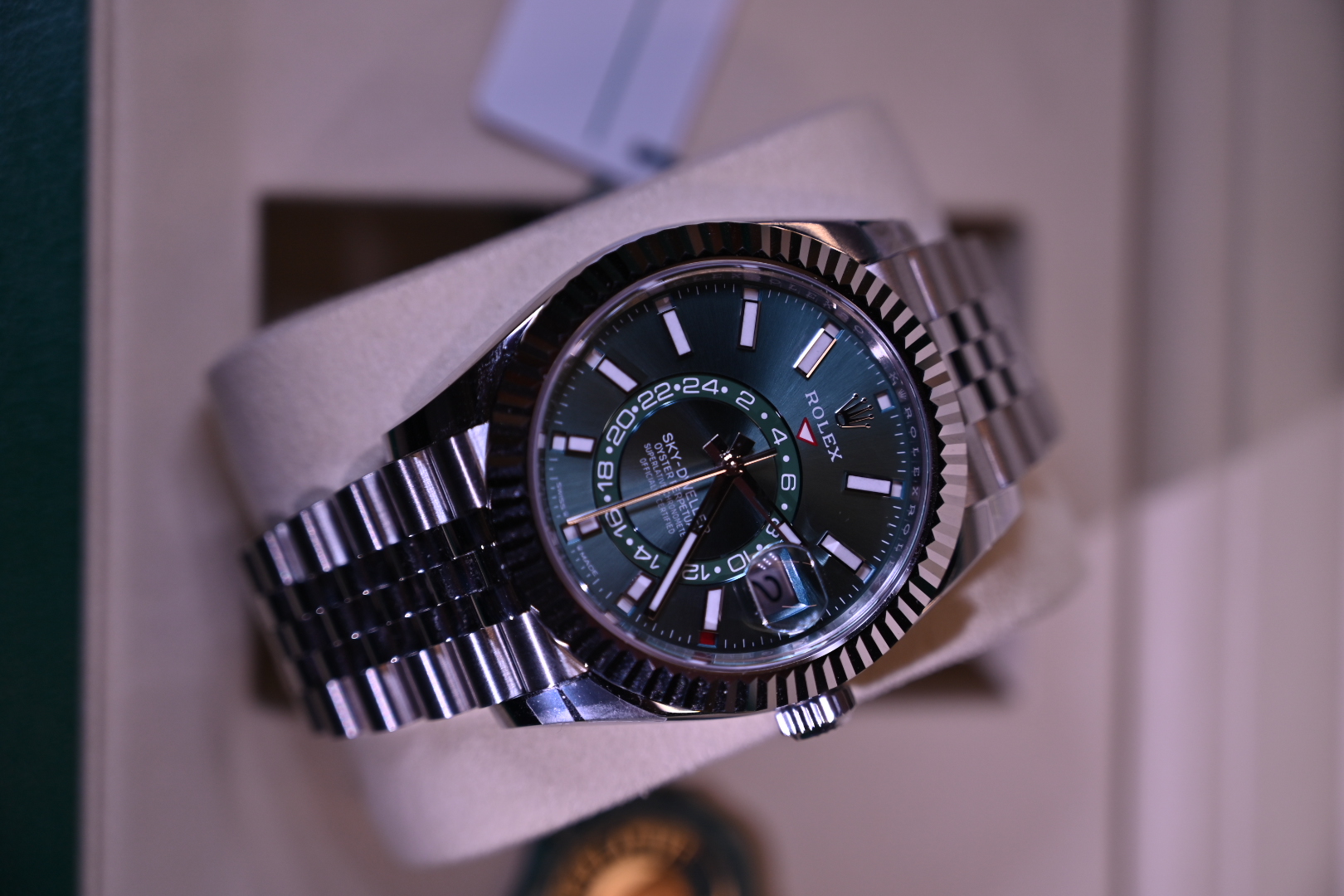 Rolex Sky-Dweller 336934 Thumbnail 4