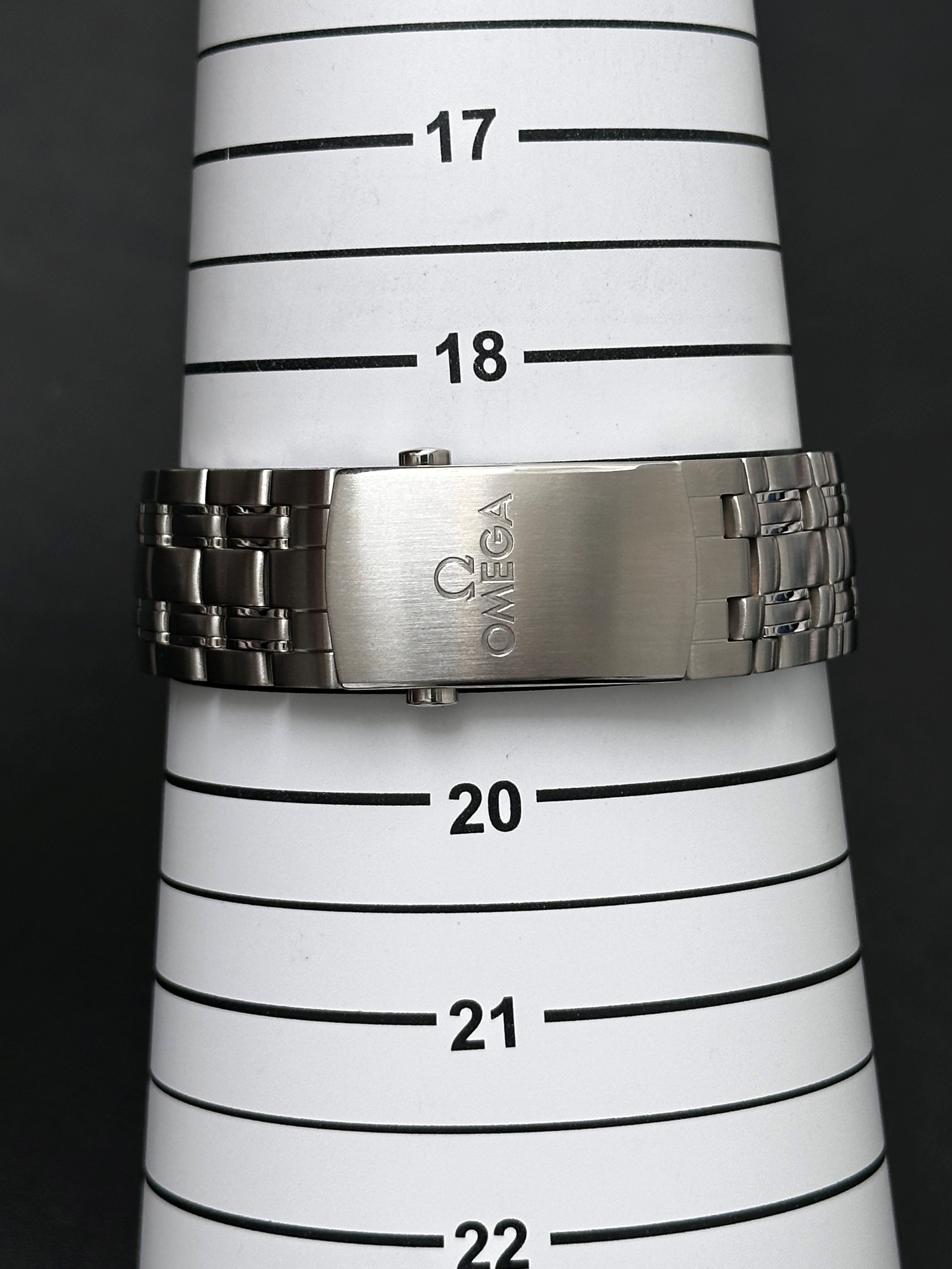 Omega Seamaster 300m 212.30.41.20.03.001 Thumbnail 3