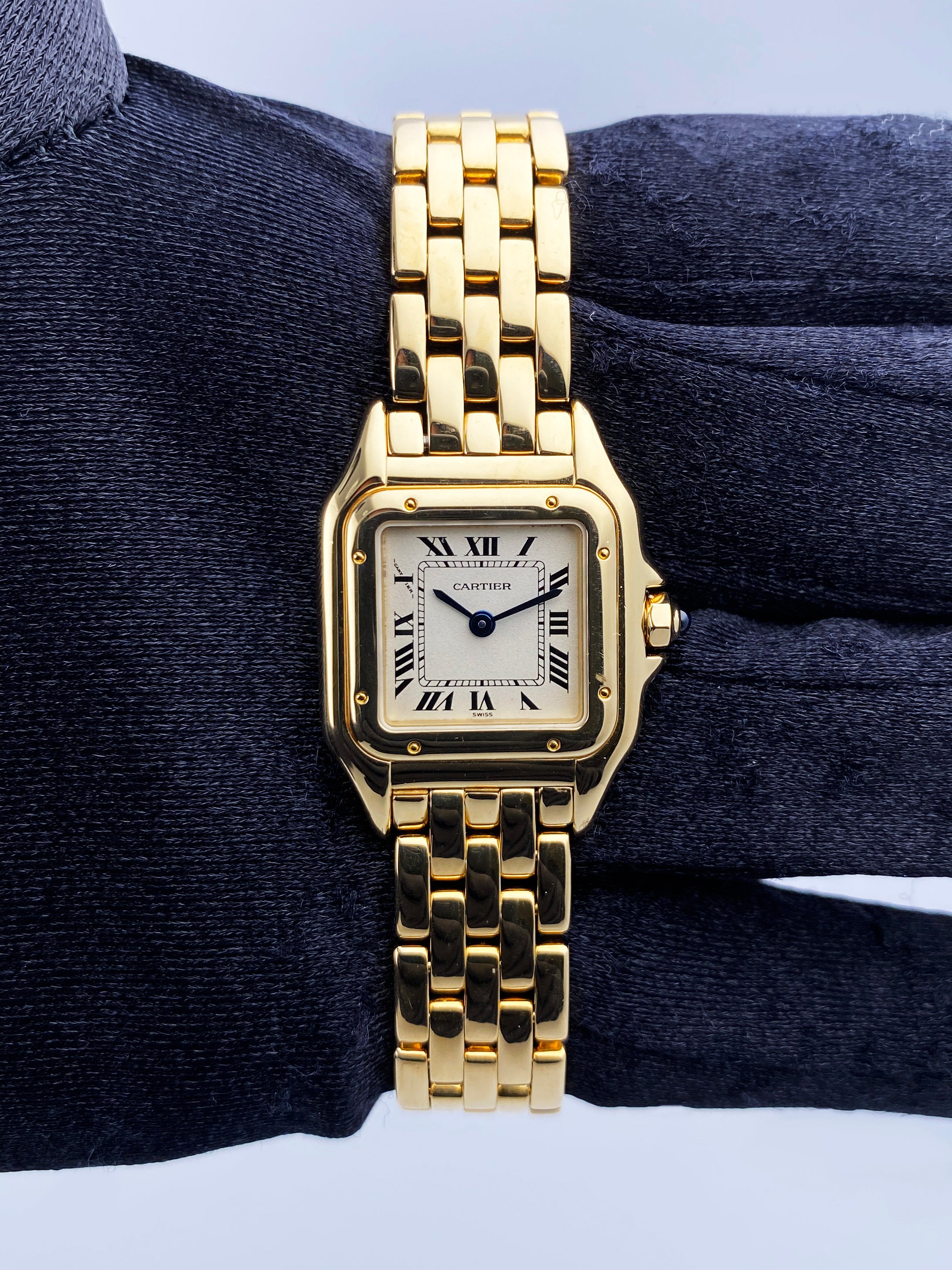 Cartier Tank a Vis W1529451 Thumbnail 2