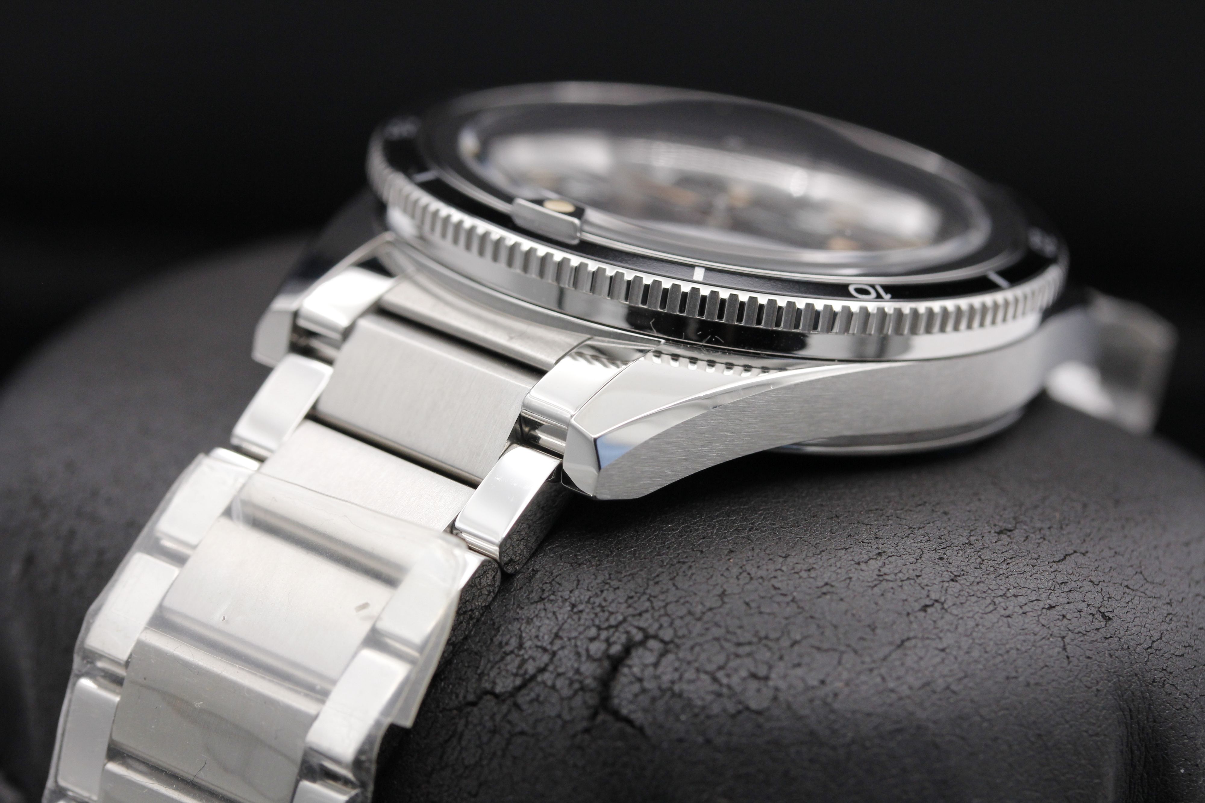 Omega Specialities Trilogy Set Limited Edition 557 Thumbnail 2