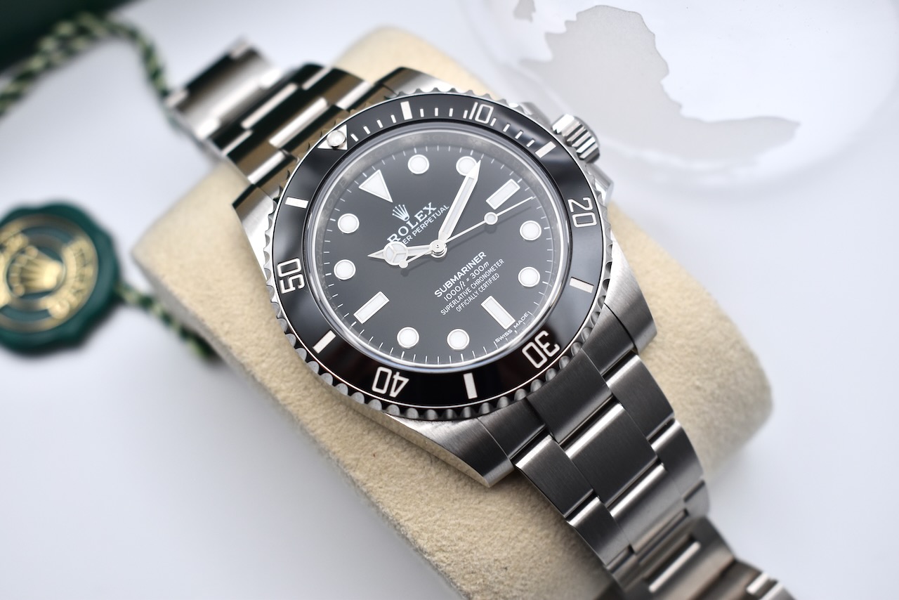 Rolex Submariner 114060 Thumbnail 5