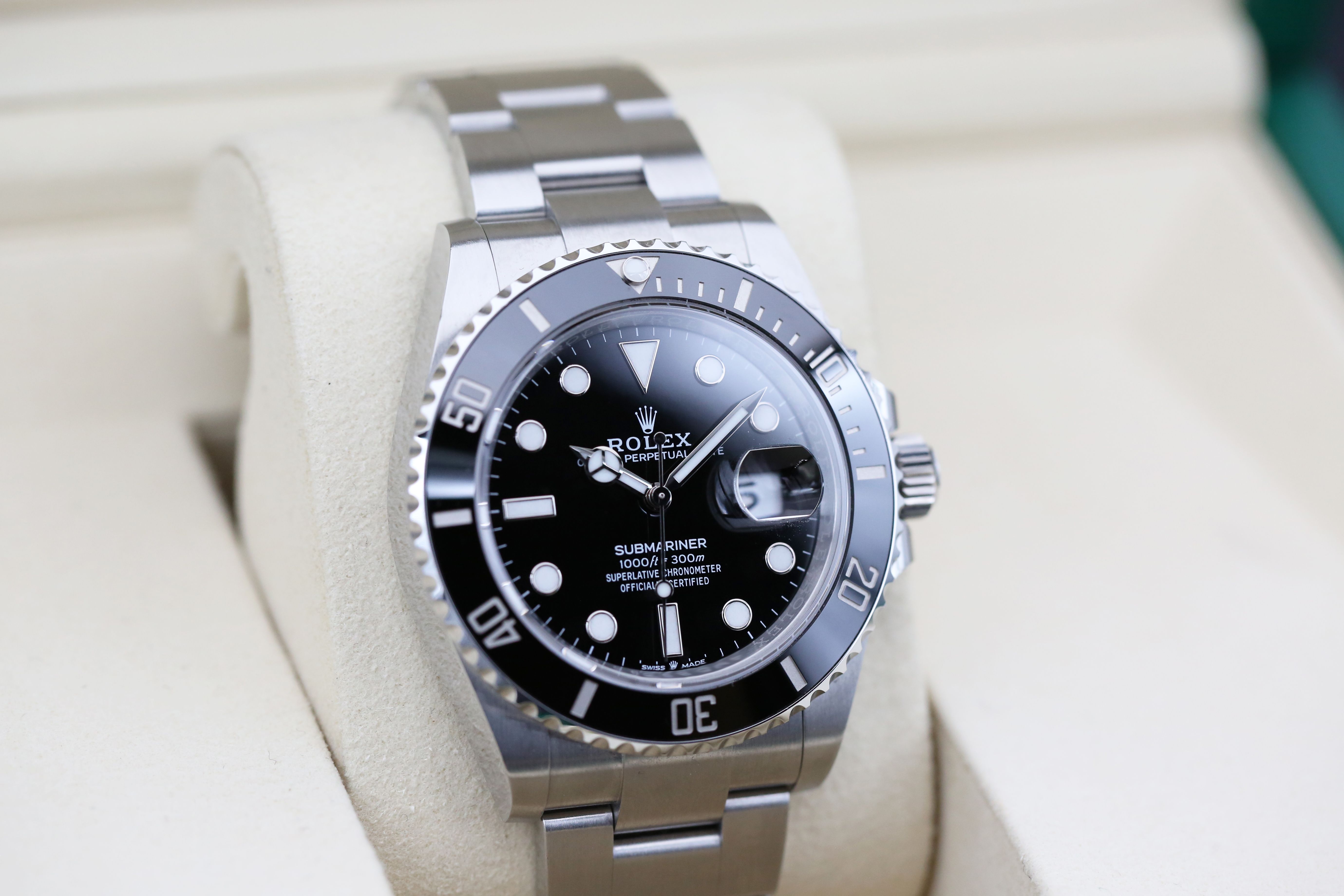 Rolex Submariner 126610 LN Thumbnail 2