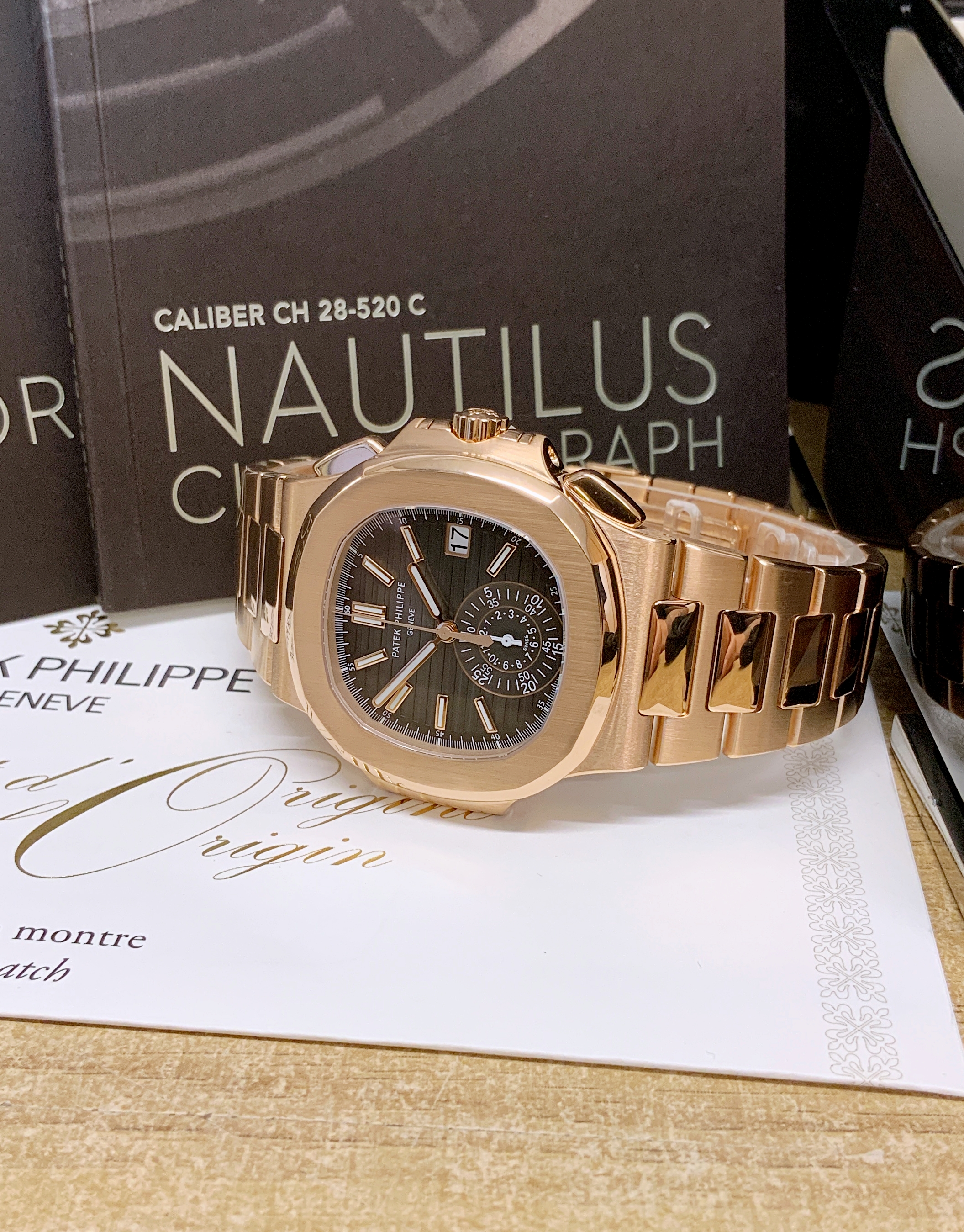 Patek Philippe Nautilus 5980/1R-001 Thumbnail 4