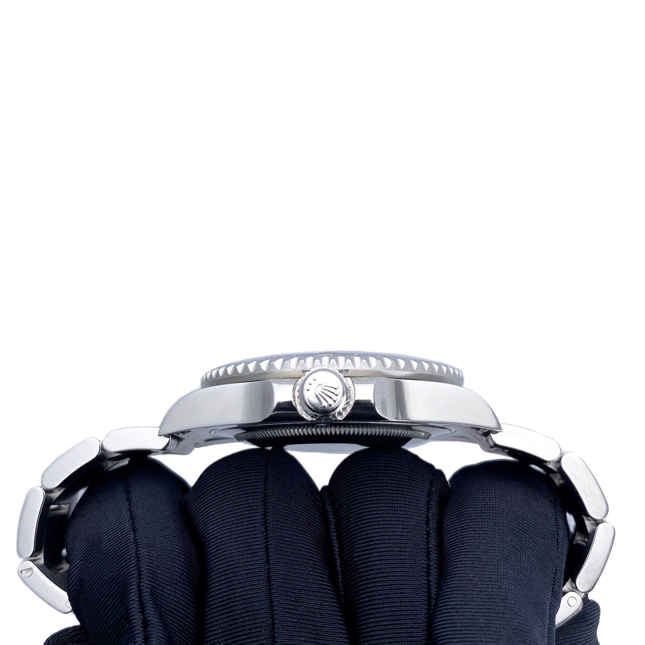 Rolex GMT Master II 116710 BLNR Thumbnail 4