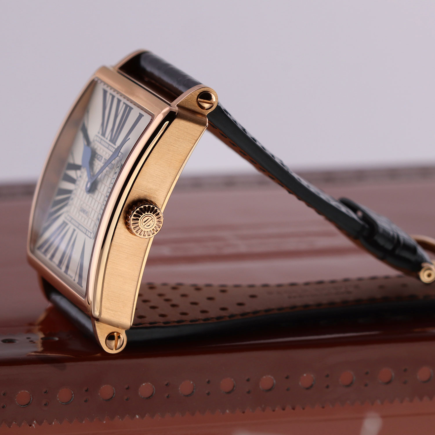 Roger Dubuis Golden Square G43.14.5.G55.7A Thumbnail 3