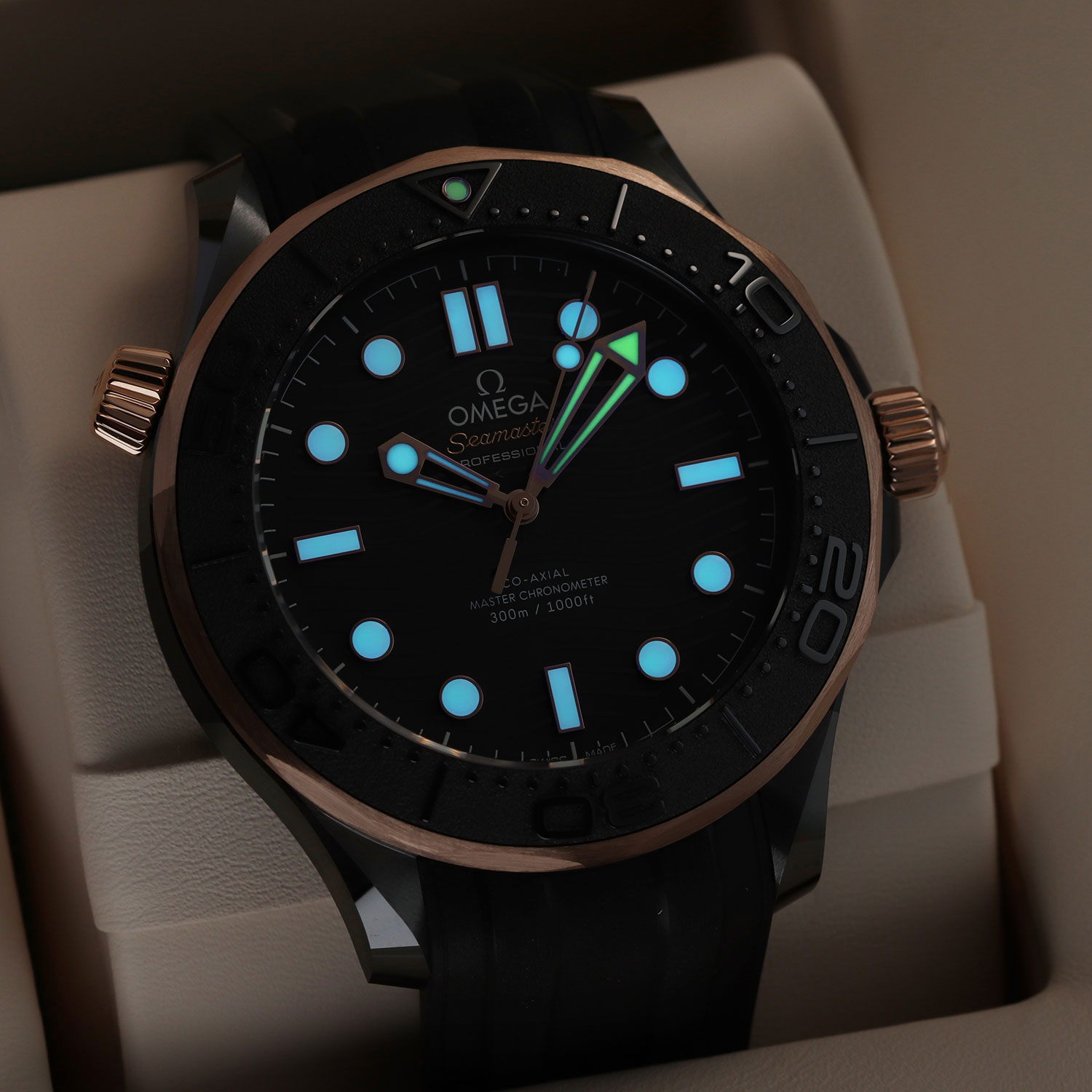 Omega Seamaster Diver 300m 210.62.44.20.01.001 Thumbnail 6