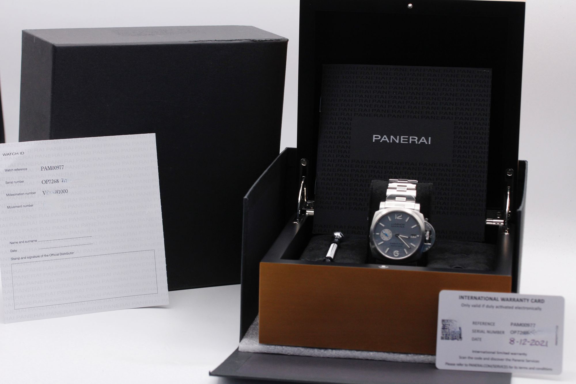 Panerai Luminor Marina PAM00978 Thumbnail 5