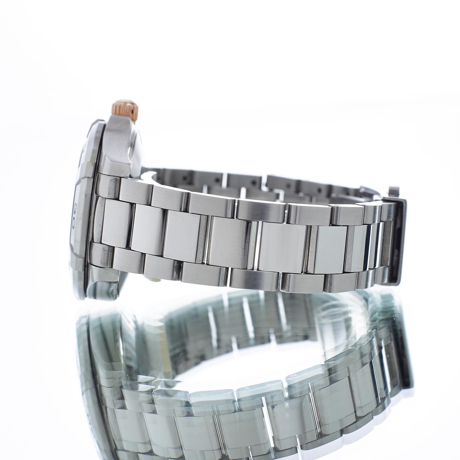 Tag Heuer Aquaracer WBD2320.BA0740 Thumbnail 2