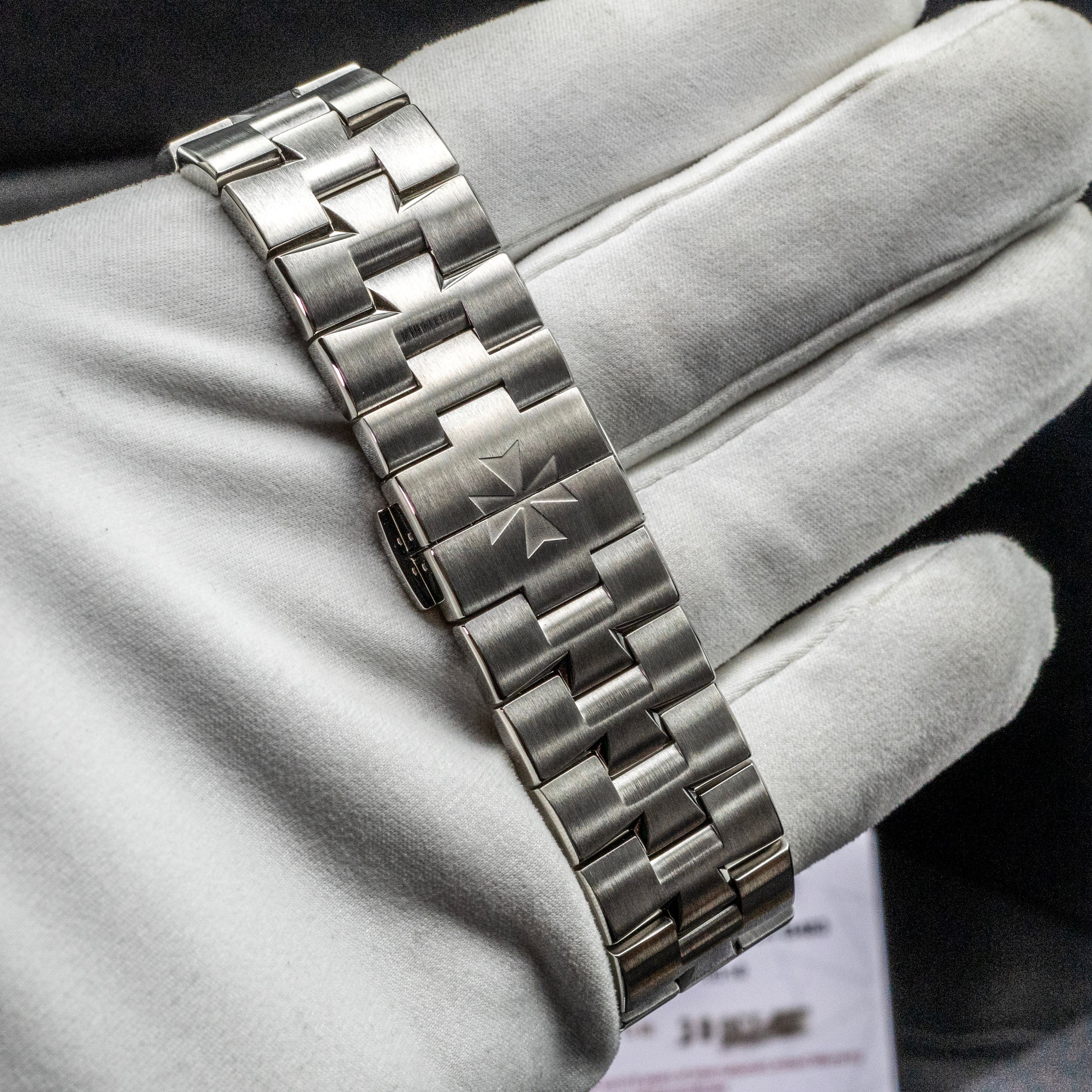 Vacheron Constantin Overseas 4500V/110A-B483 Thumbnail 3