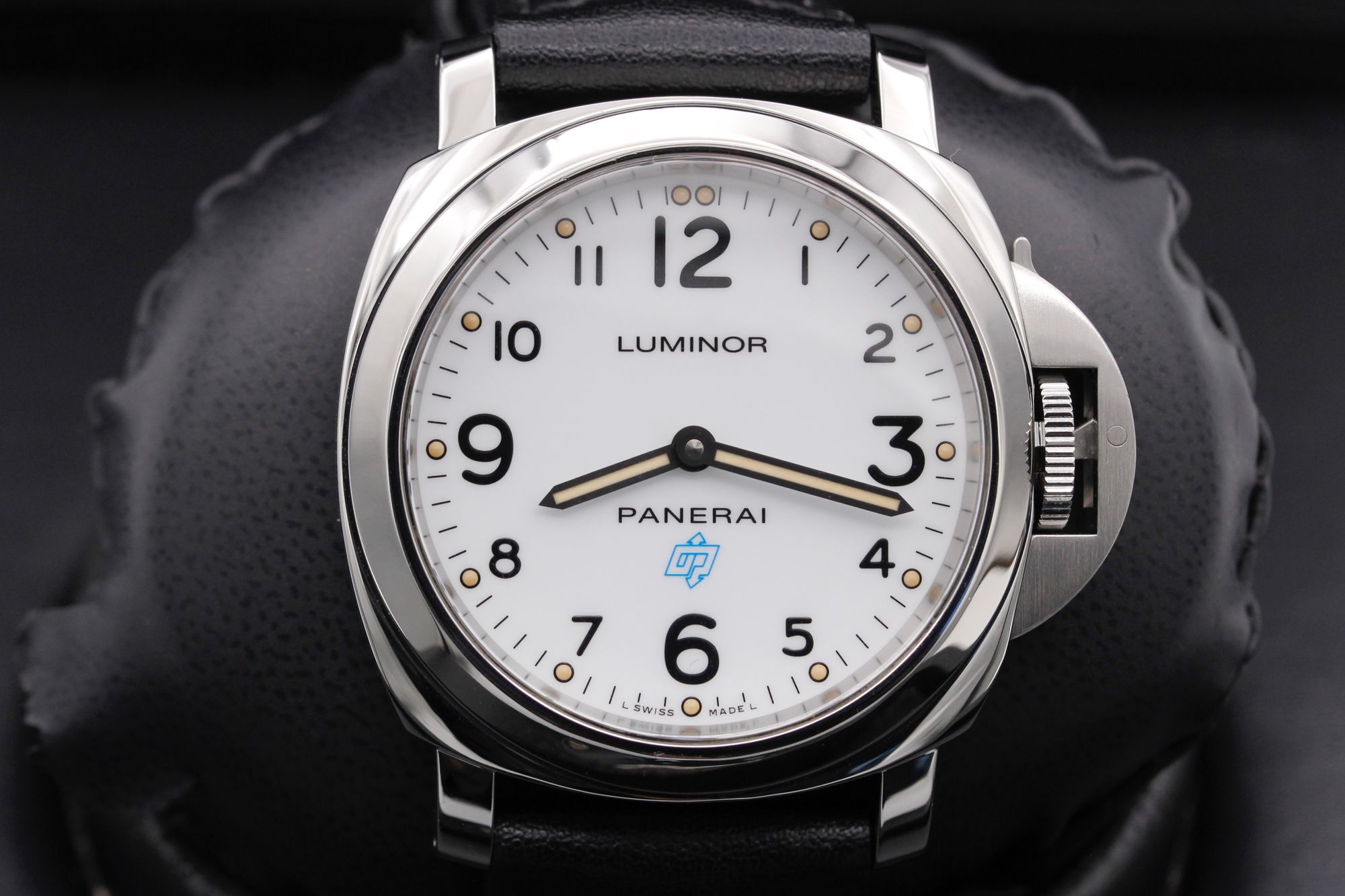 Panerai Luminor Base PAM00630 Thumbnail 1