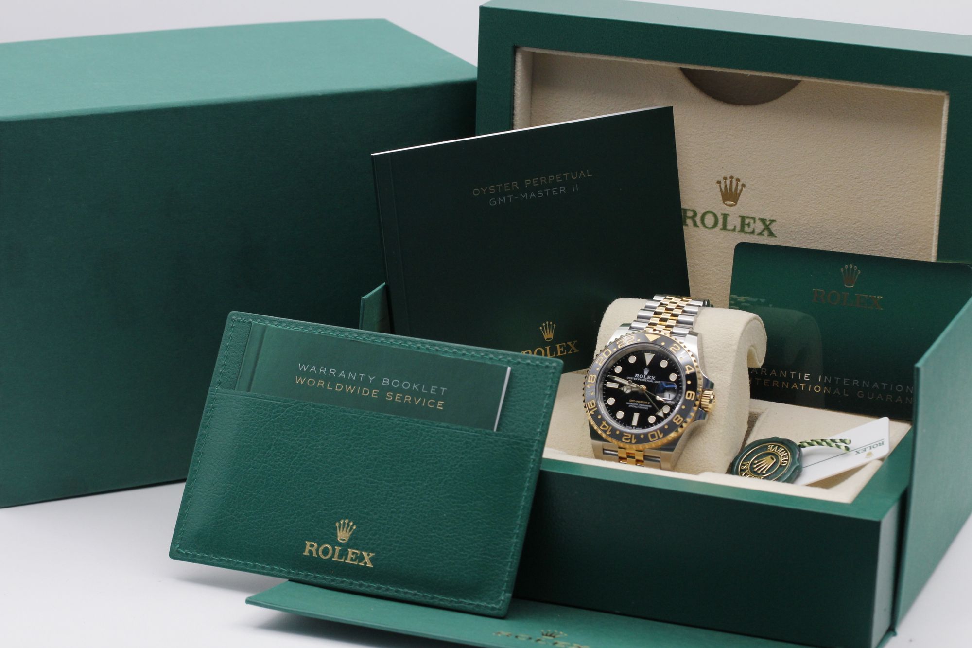 Rolex GMT Master II 126713 GRNR Thumbnail 5