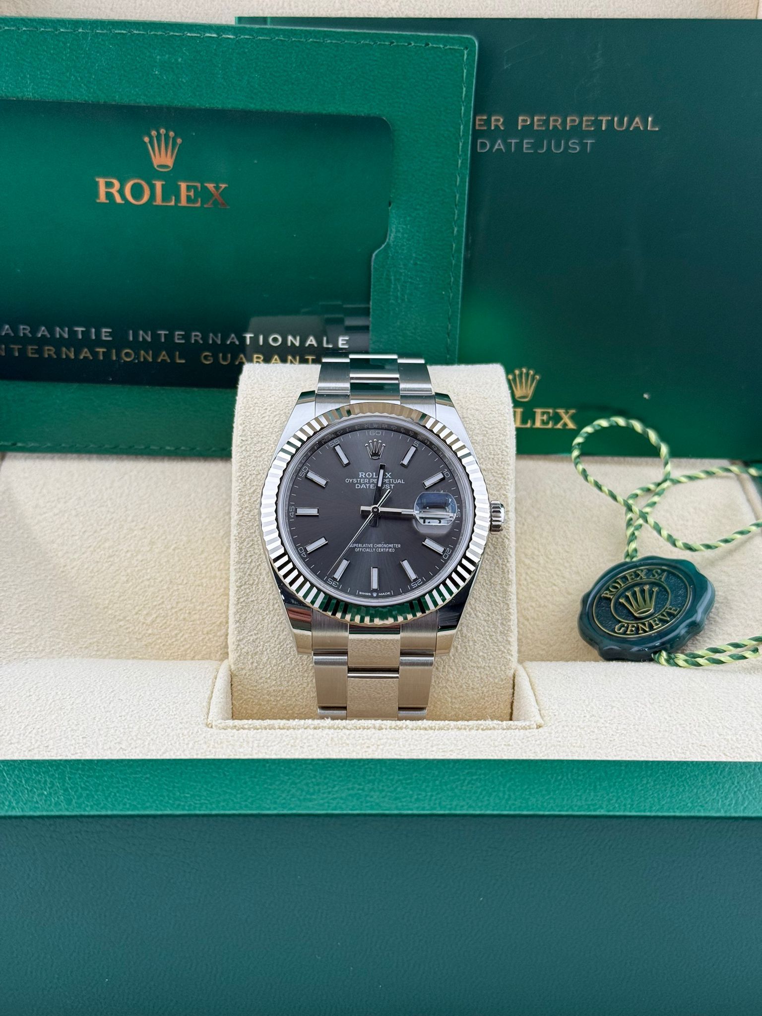 Rolex Datejust 41 126334 Thumbnail 2