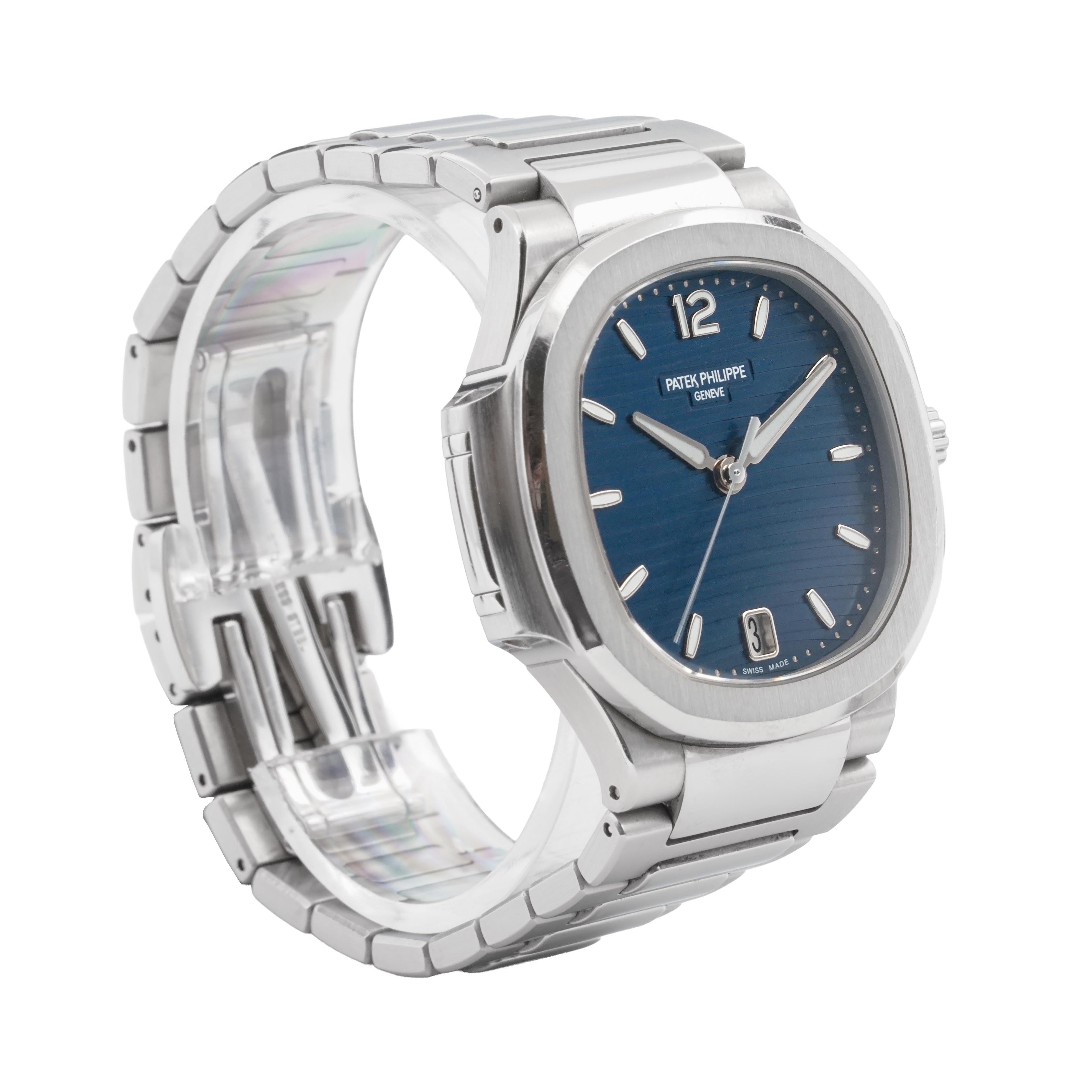 Patek Philippe Nautilus 7118/1A-001 Thumbnail 3