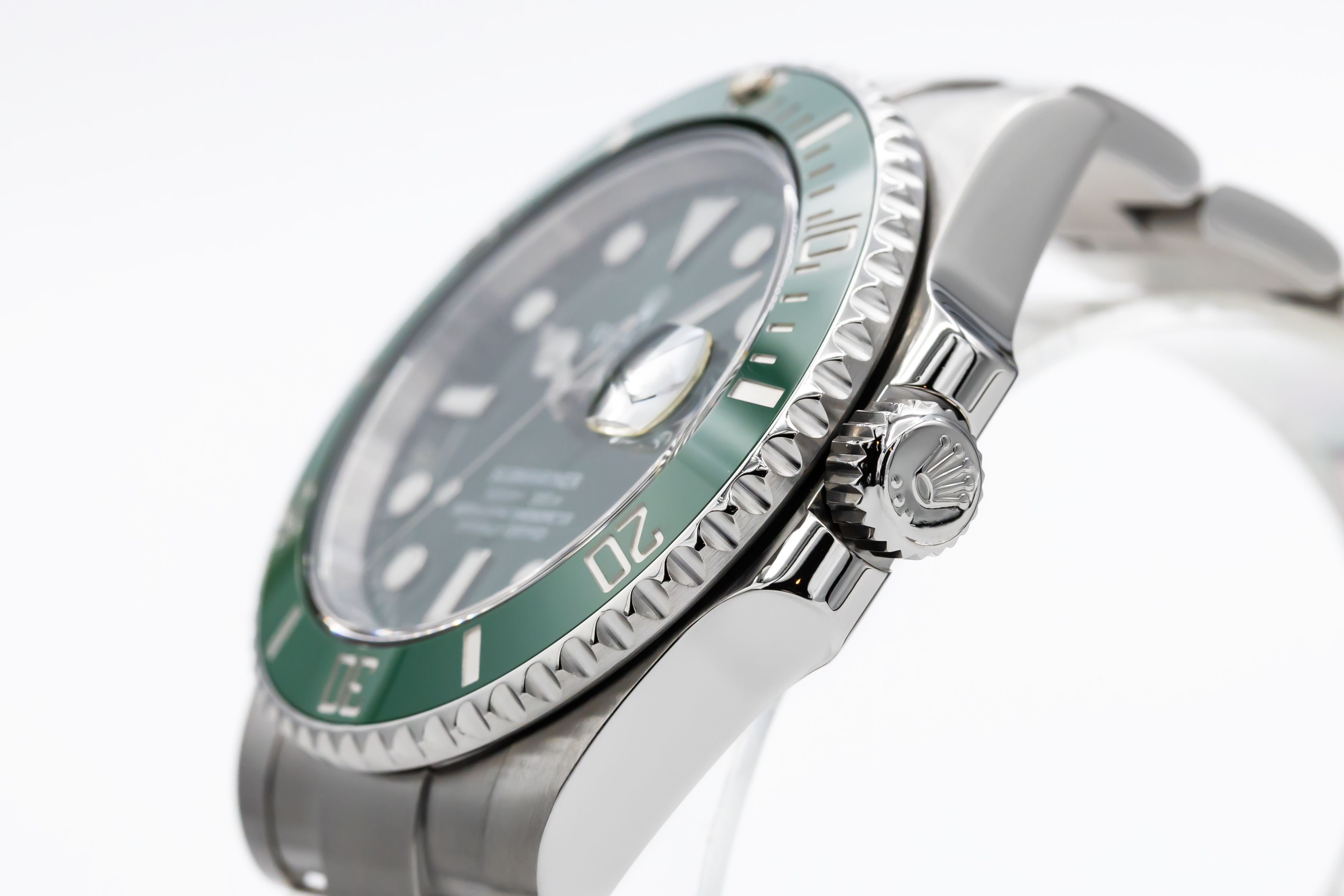 Rolex Submariner Hulk Thumbnail 2