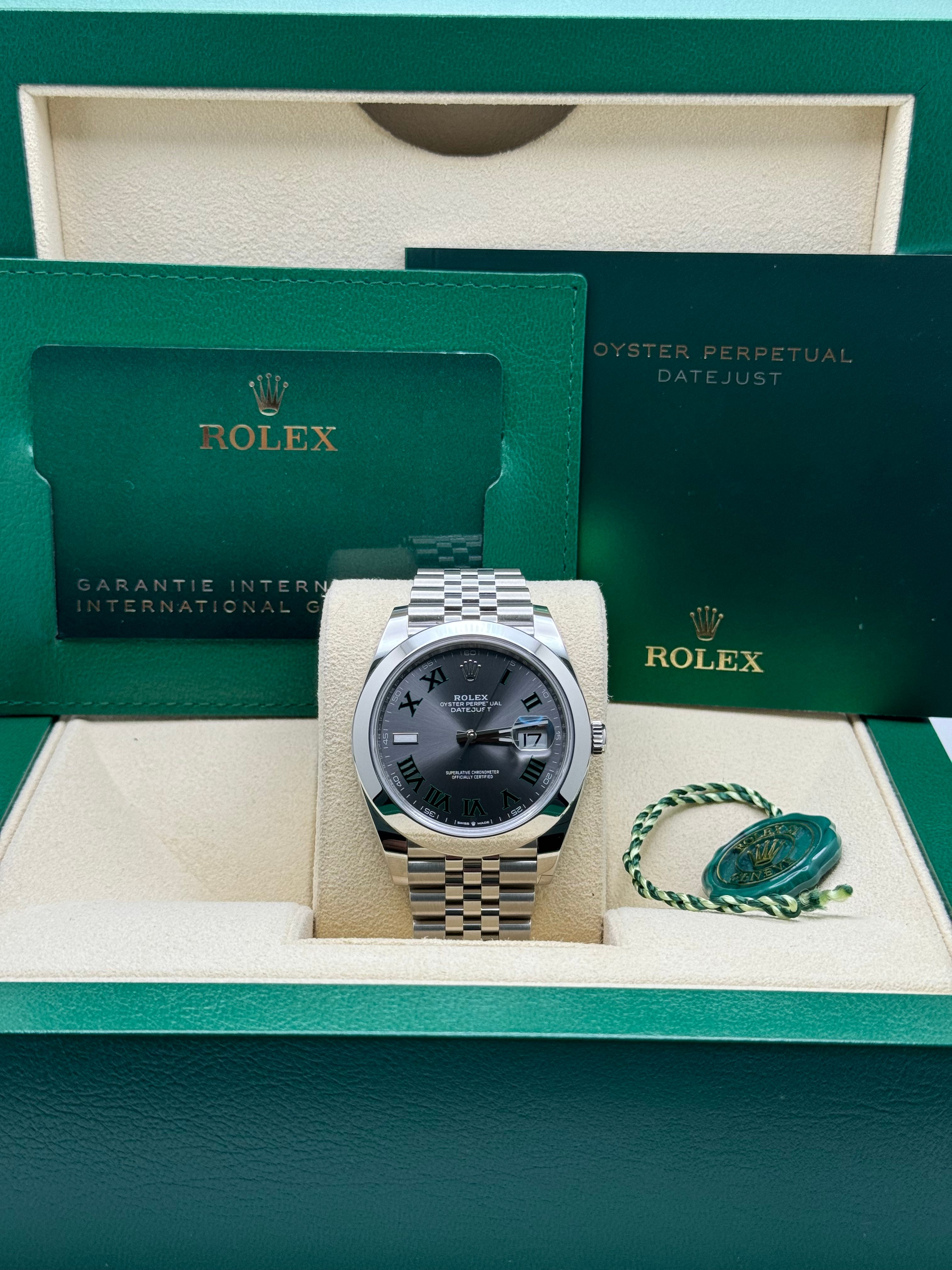 Rolex Datejust 41 126300 Thumbnail 2