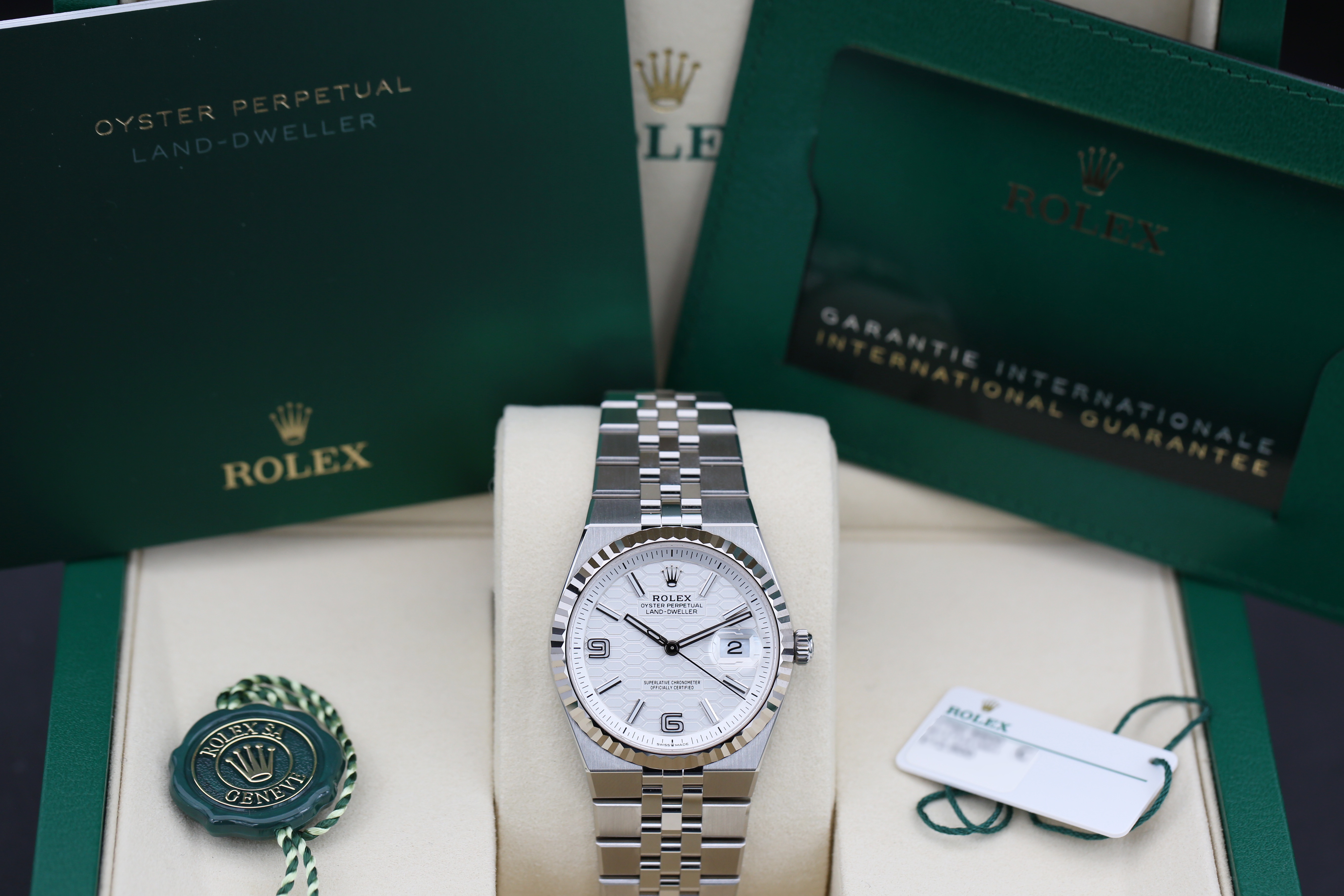Rolex Land-Dweller 36 127234 Thumbnail 7