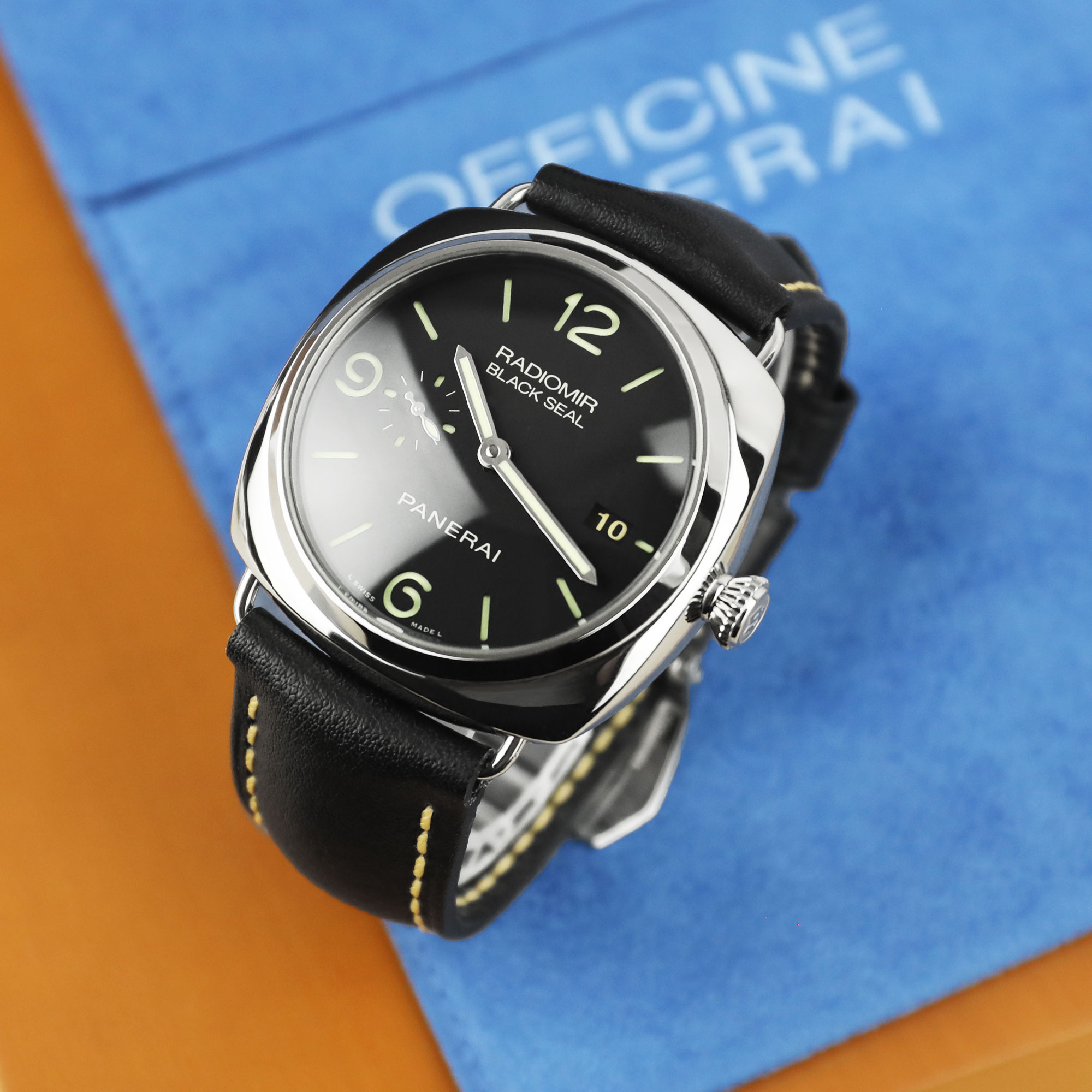 Panerai Radiomir Automatic PAM00388 Thumbnail 2