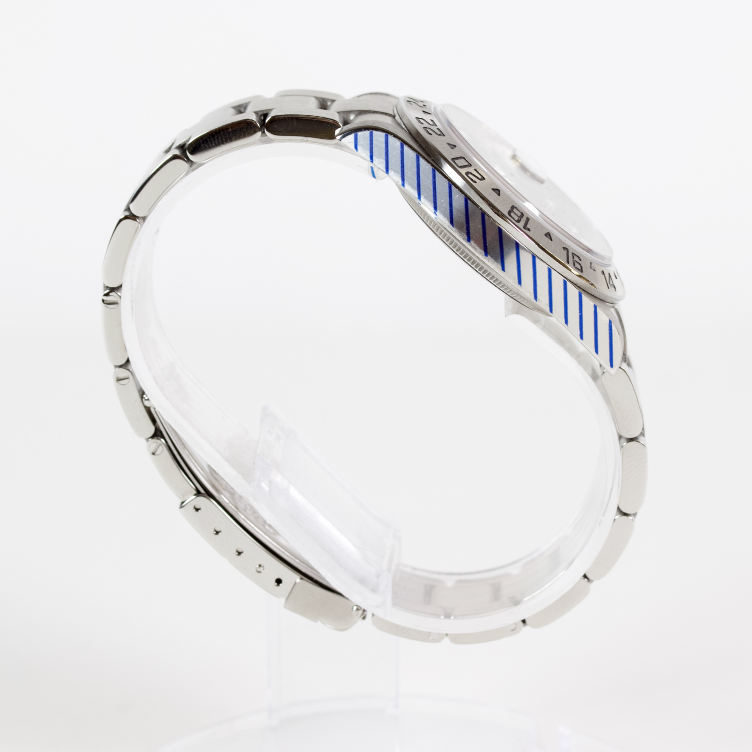 Rolex Explorer II 16570 Thumbnail 3