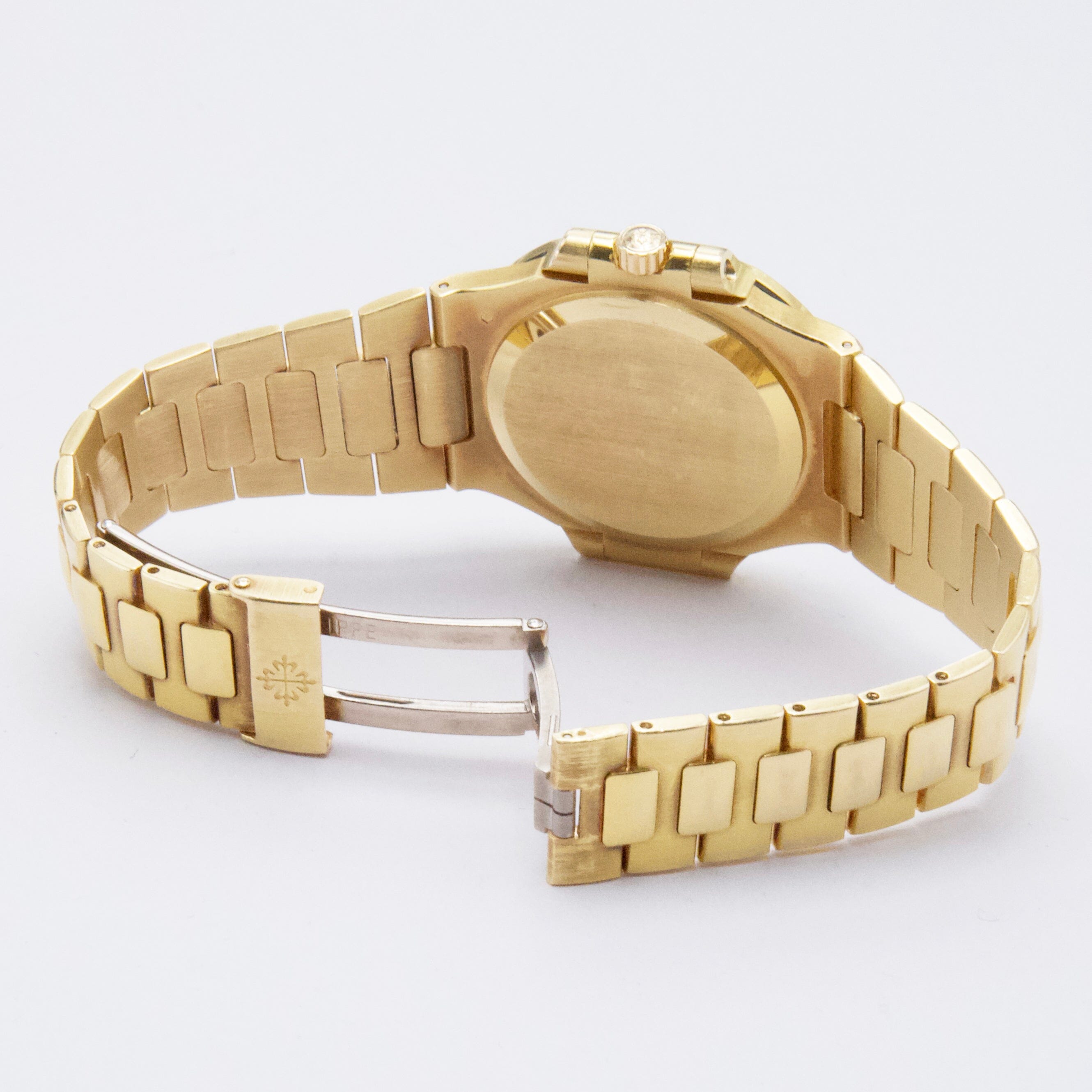 Patek Philippe Nautilus 3800/1J Thumbnail 6