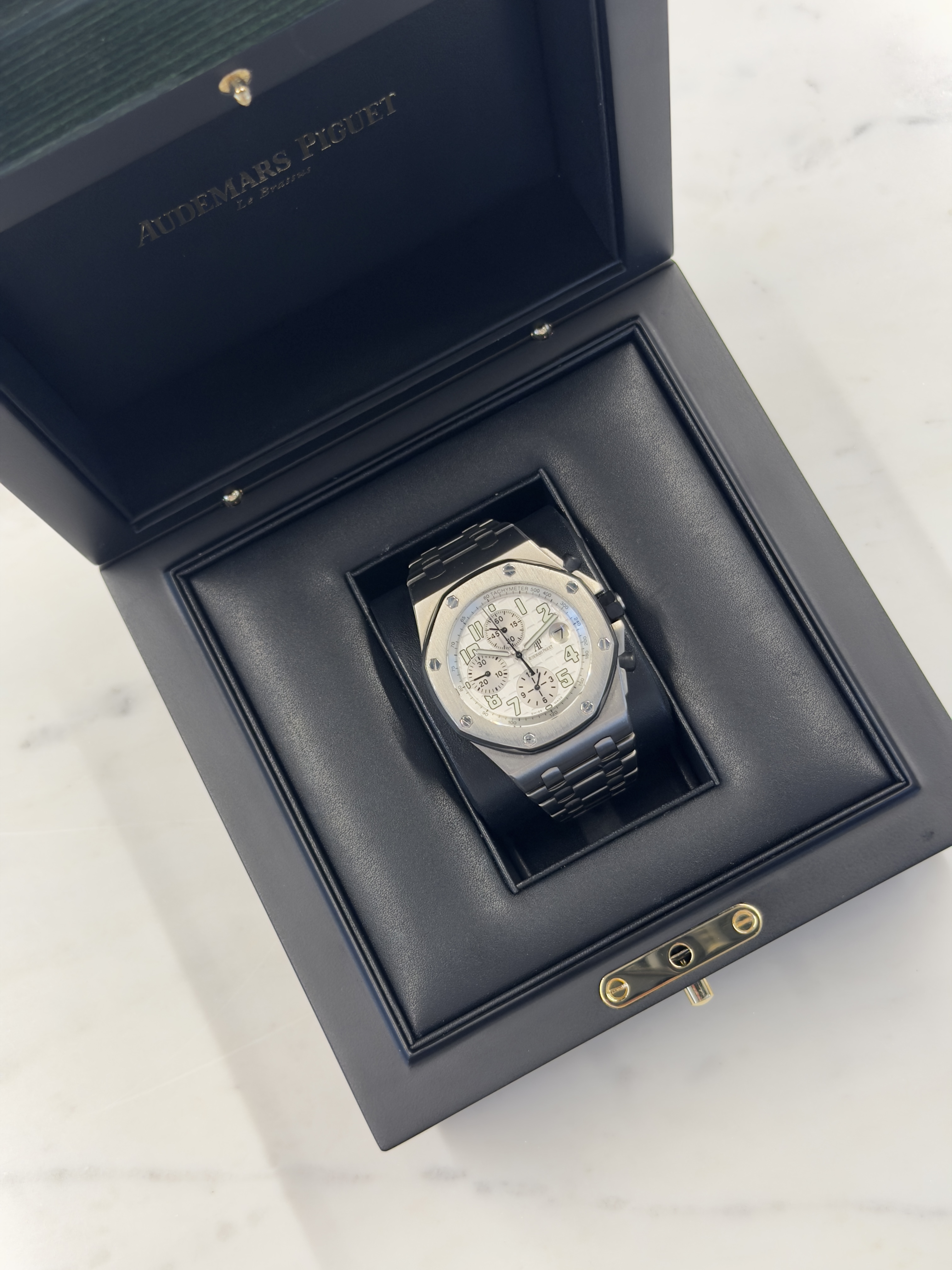 Audemars Piguet Royal Oak Offshore 26170TI.OO.1000TI.01 Thumbnail 4